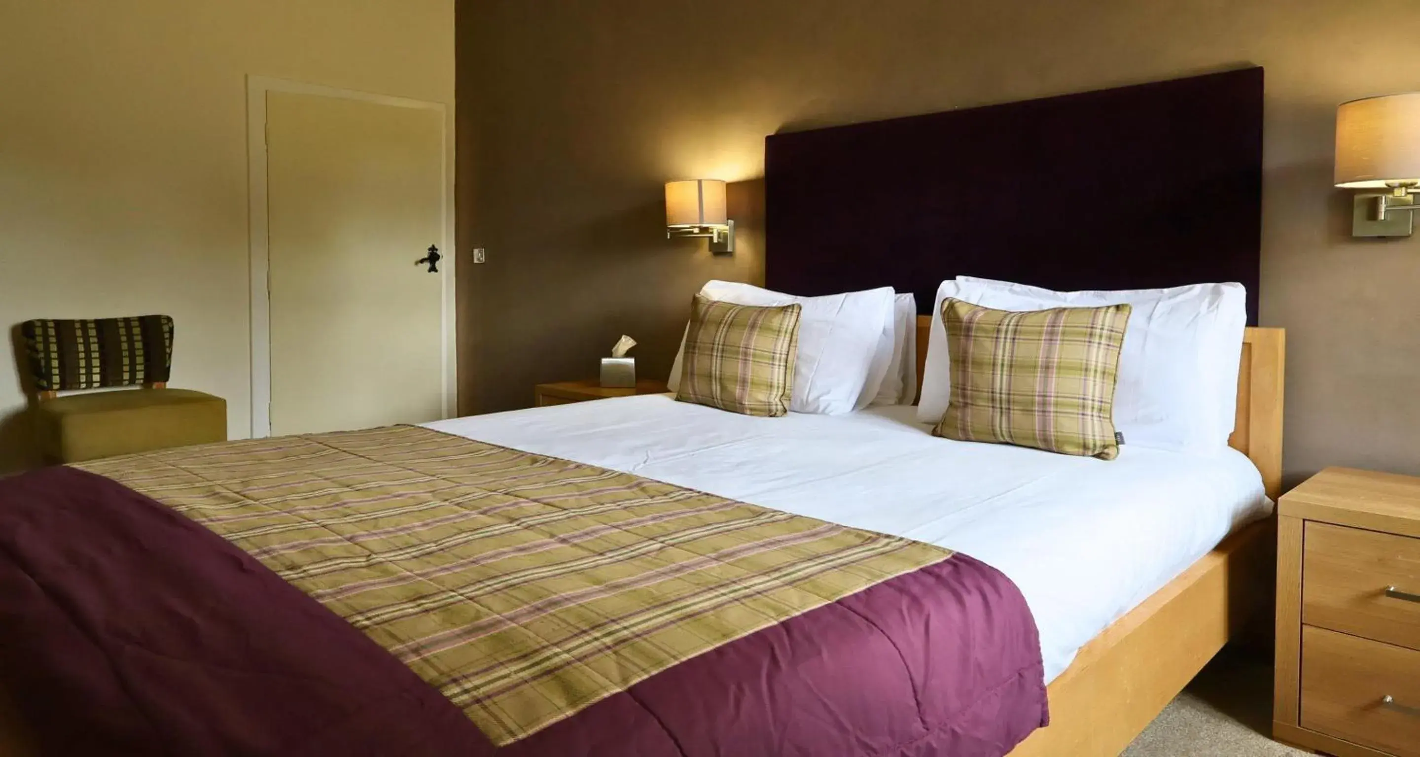 Bedroom, Bed in Walworth Castle Hotel, BW Signature Collection Bedroom, Bed in Walworth Castle Hotel, BW Signature Collection