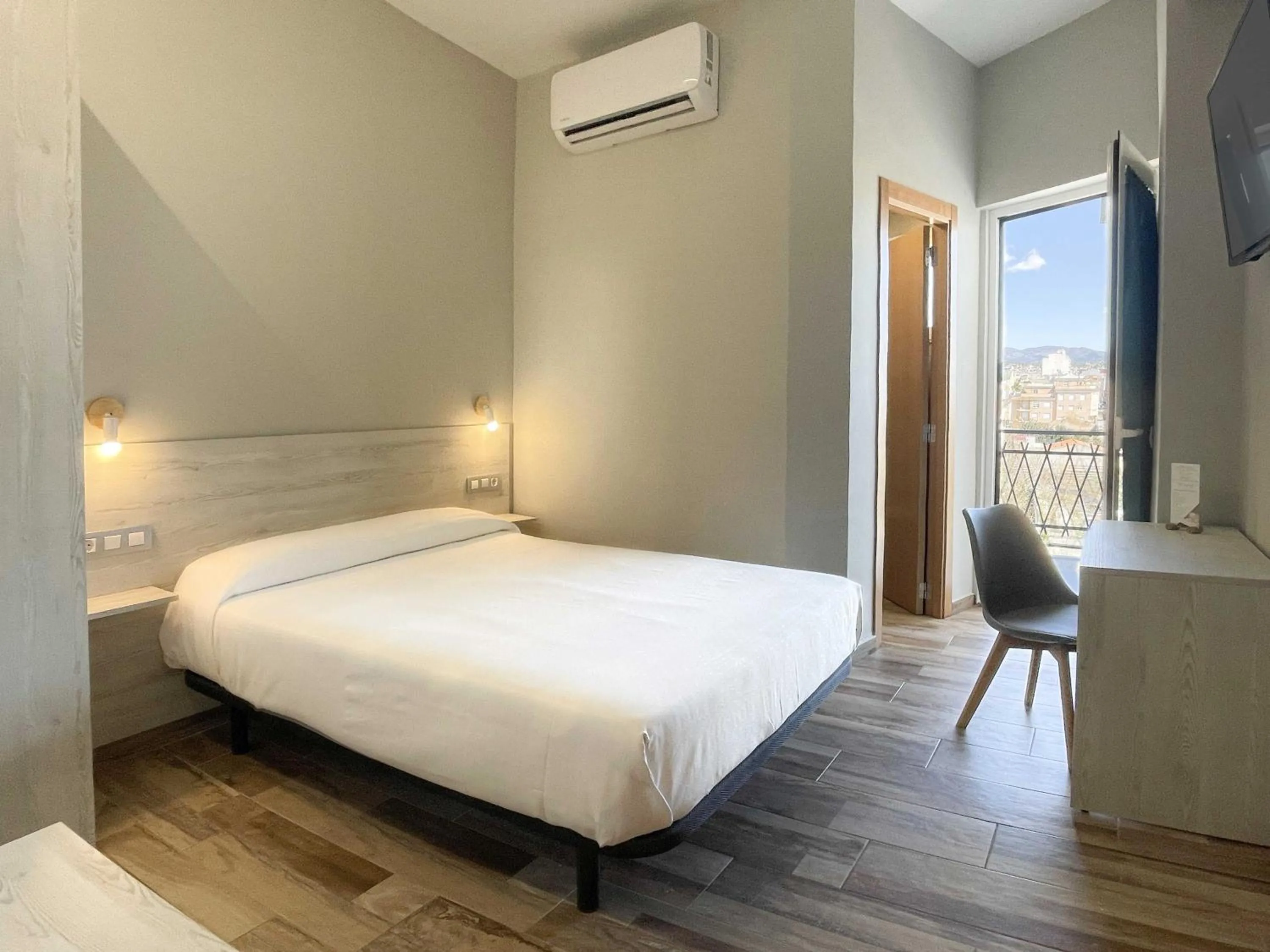 Bedroom, Bed in Te Maná Hotel