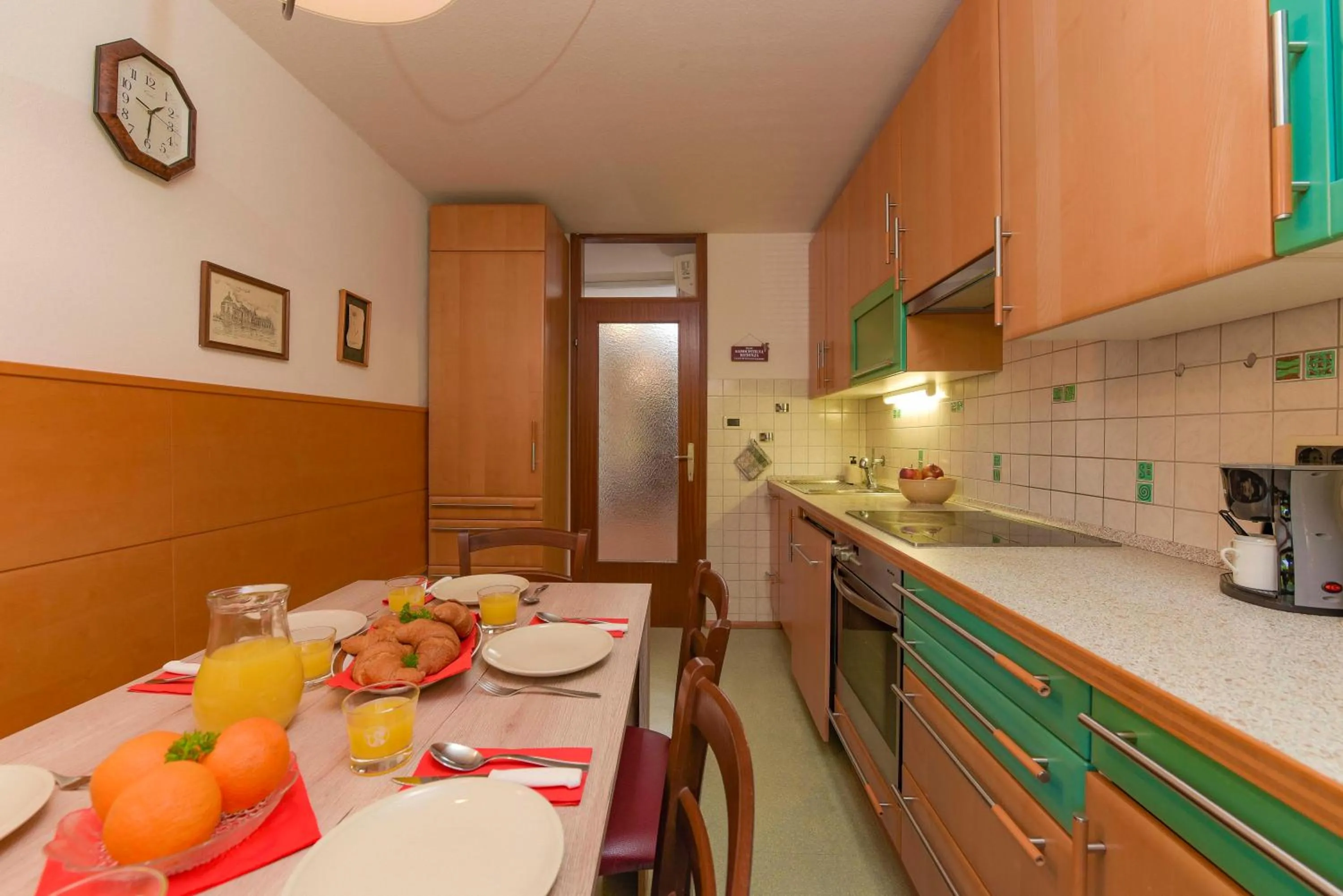 Kitchen or kitchenette in Apartments Rikli Bled