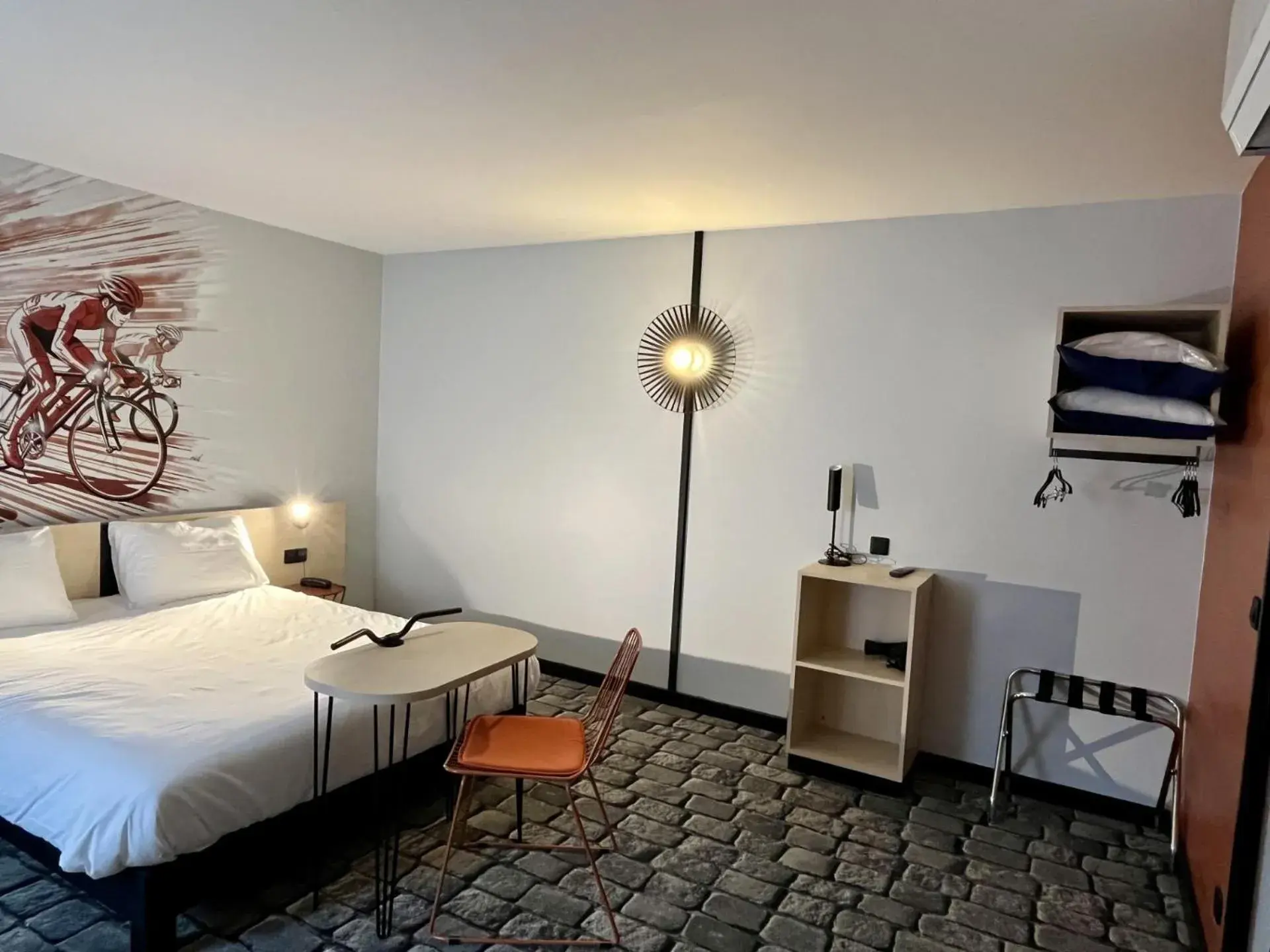 Bed in Hôtel Morphée Lille Villeneuve d'Ascq Bed in Hôtel Morphée Lille Villeneuve d'Ascq