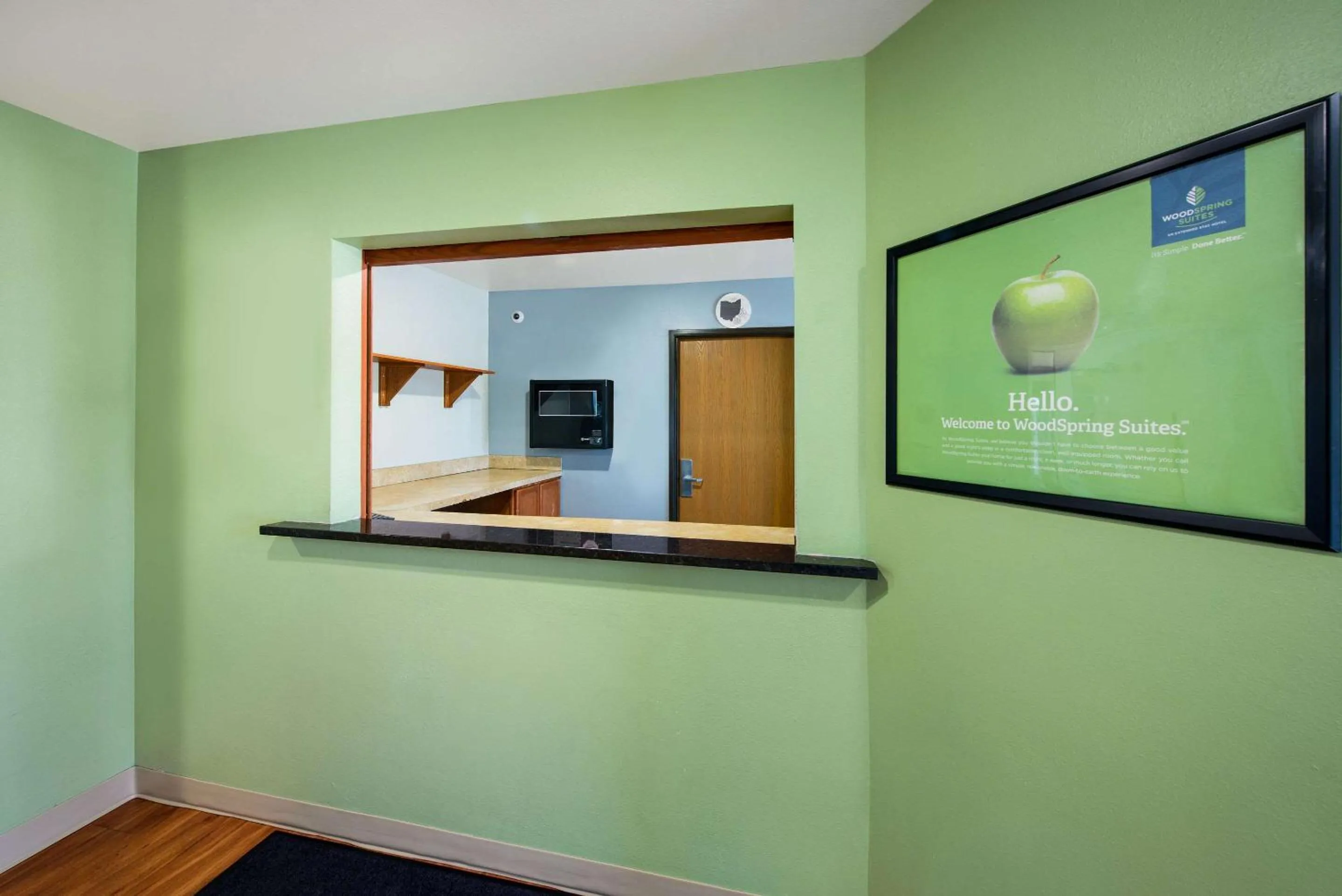 Lobby or reception in WoodSpring Suites Columbus Southeast
