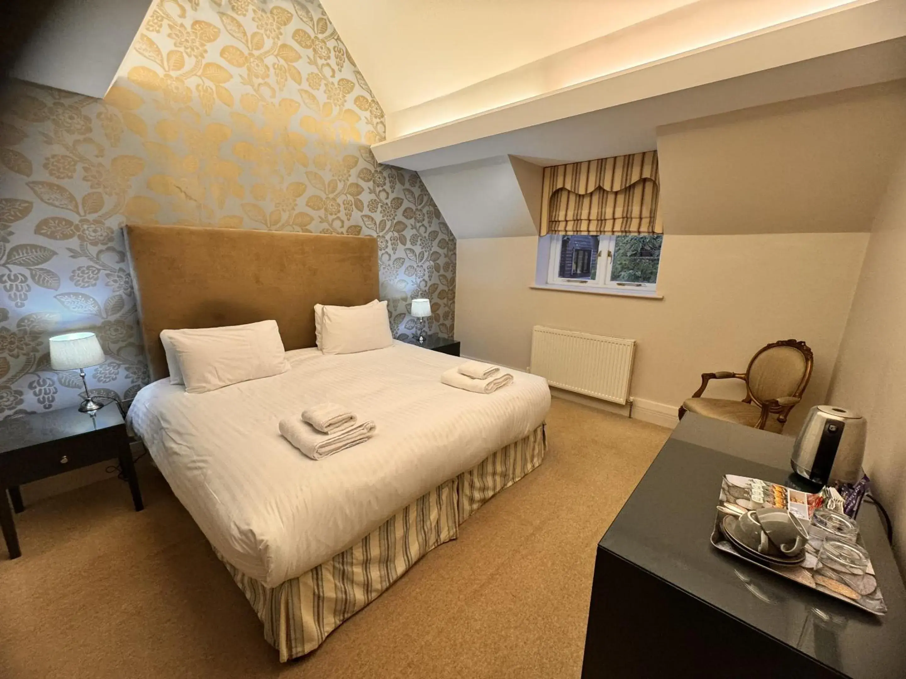 Superior Twin Room in The Kings Head Country Hotel Superior Twin Room in The Kings Head Country Hotel