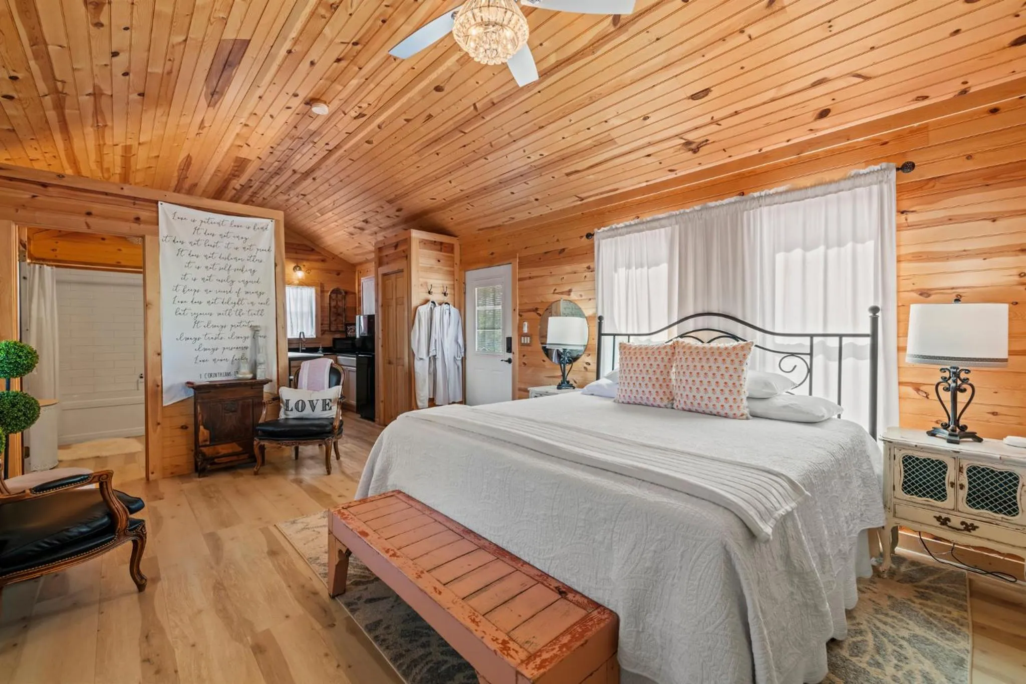 Bed in City on a Hill at Spring Creek