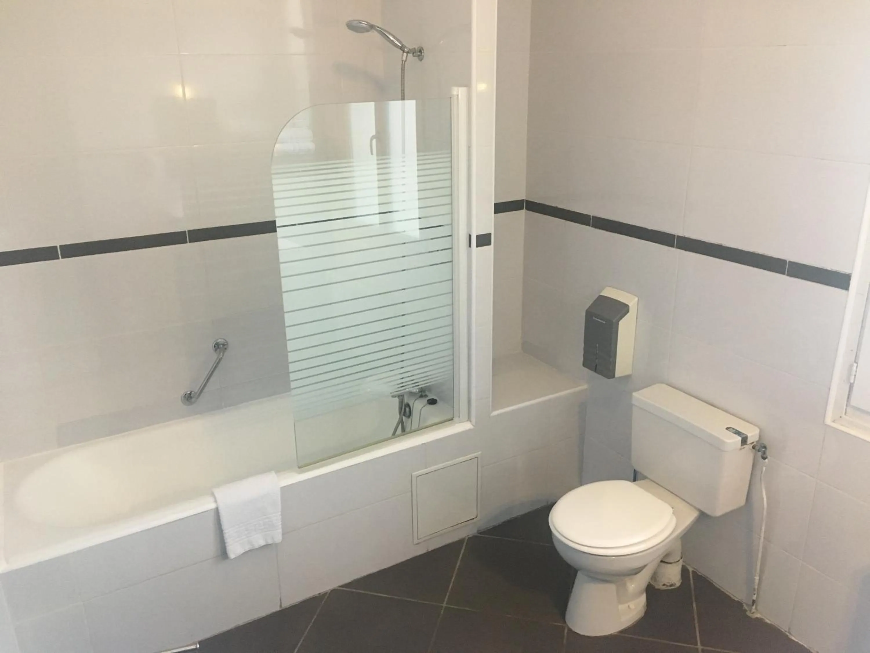 Bathroom in Le Relais Du Lac