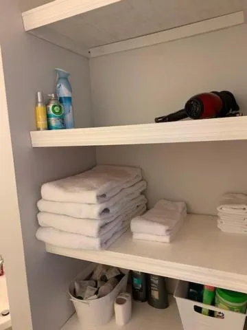 Newly Renovated Basement Suite!