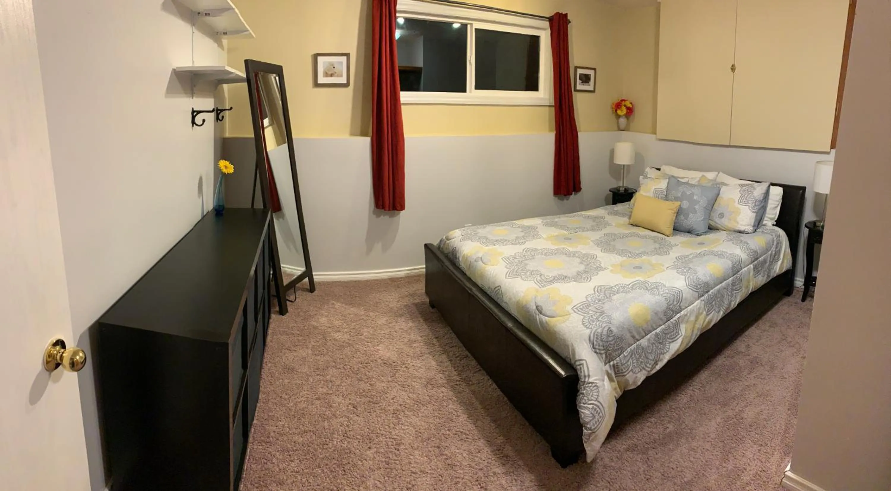 Bed in Newly Renovated Basement Suite!