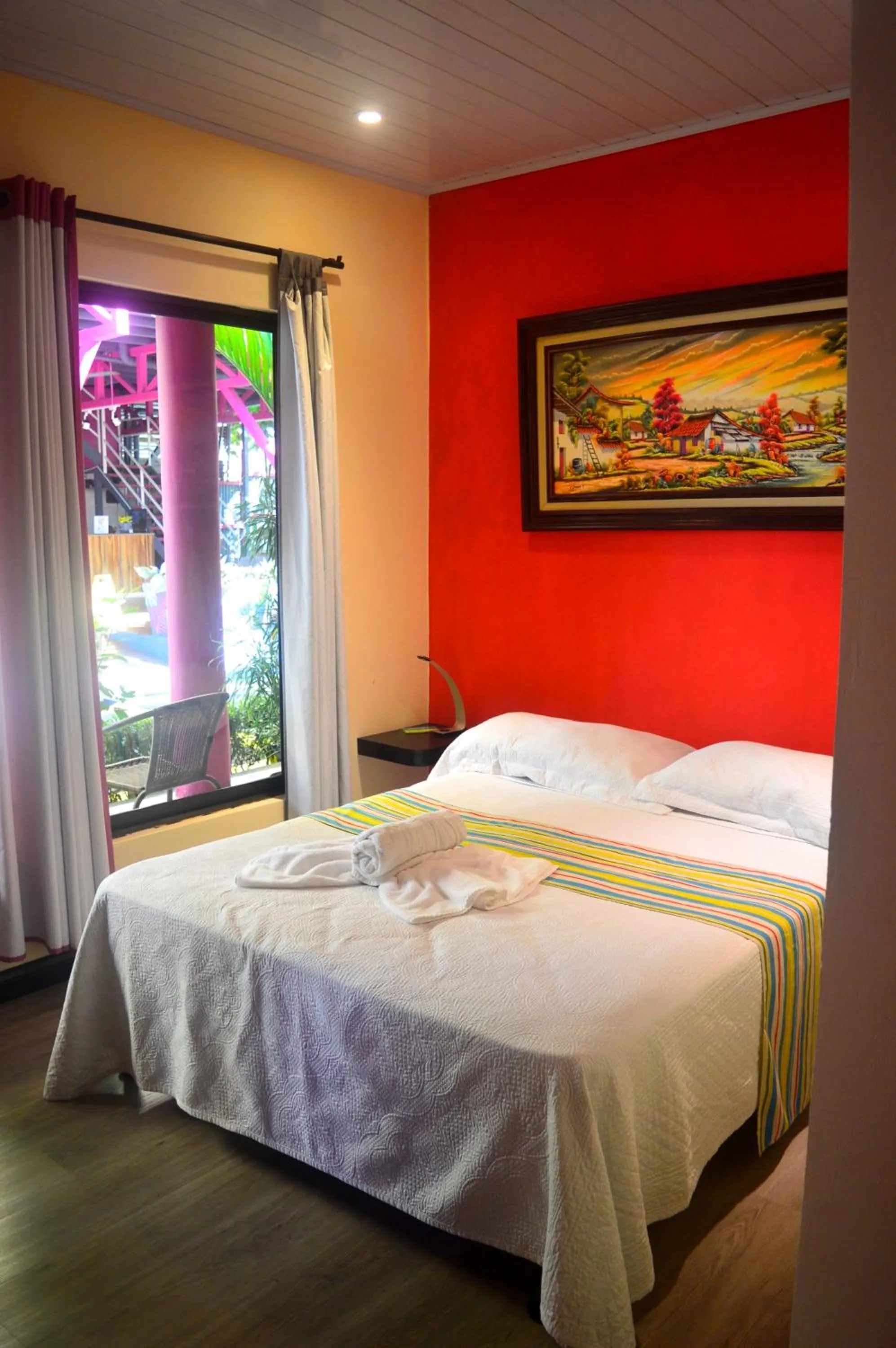 Photo of the whole room, Bed in Millenium Manuel Antonio Park and beach