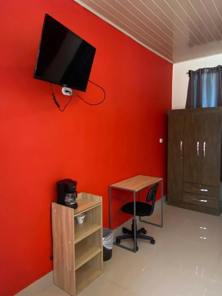 TV and multimedia in Millenium Manuel Antonio Park and beach