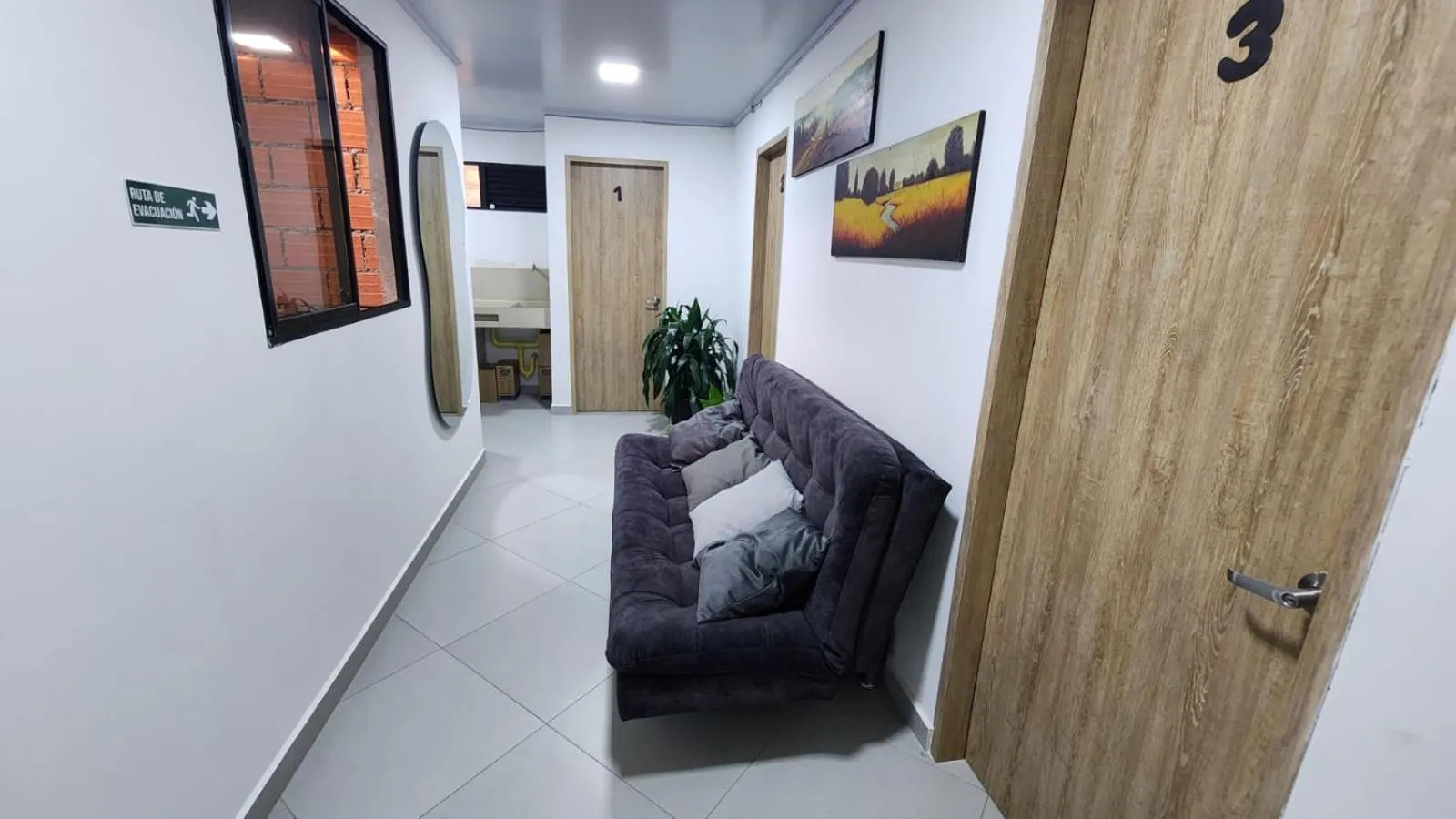 hotel medellin calasanz