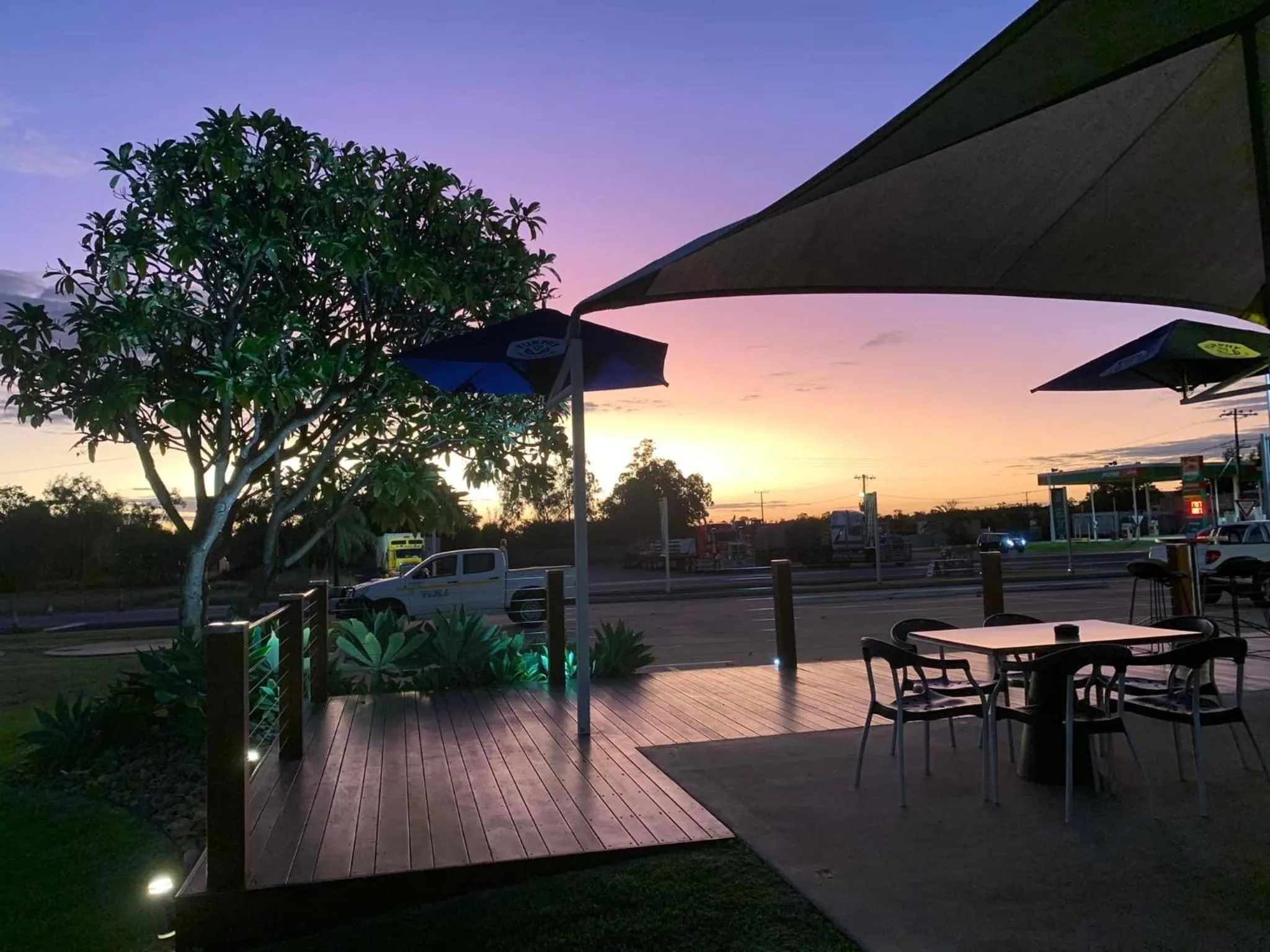 Patio in Banana Hotel Motel