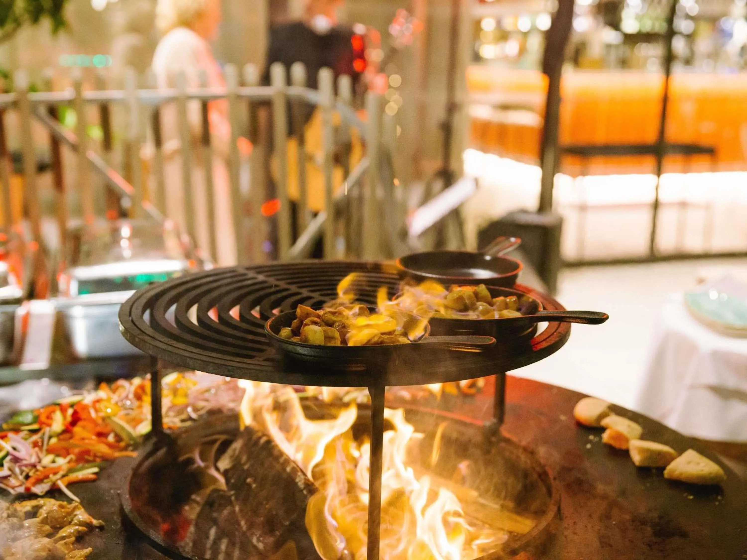 Restaurant/places to eat in Mercure Avignon Gare TGV