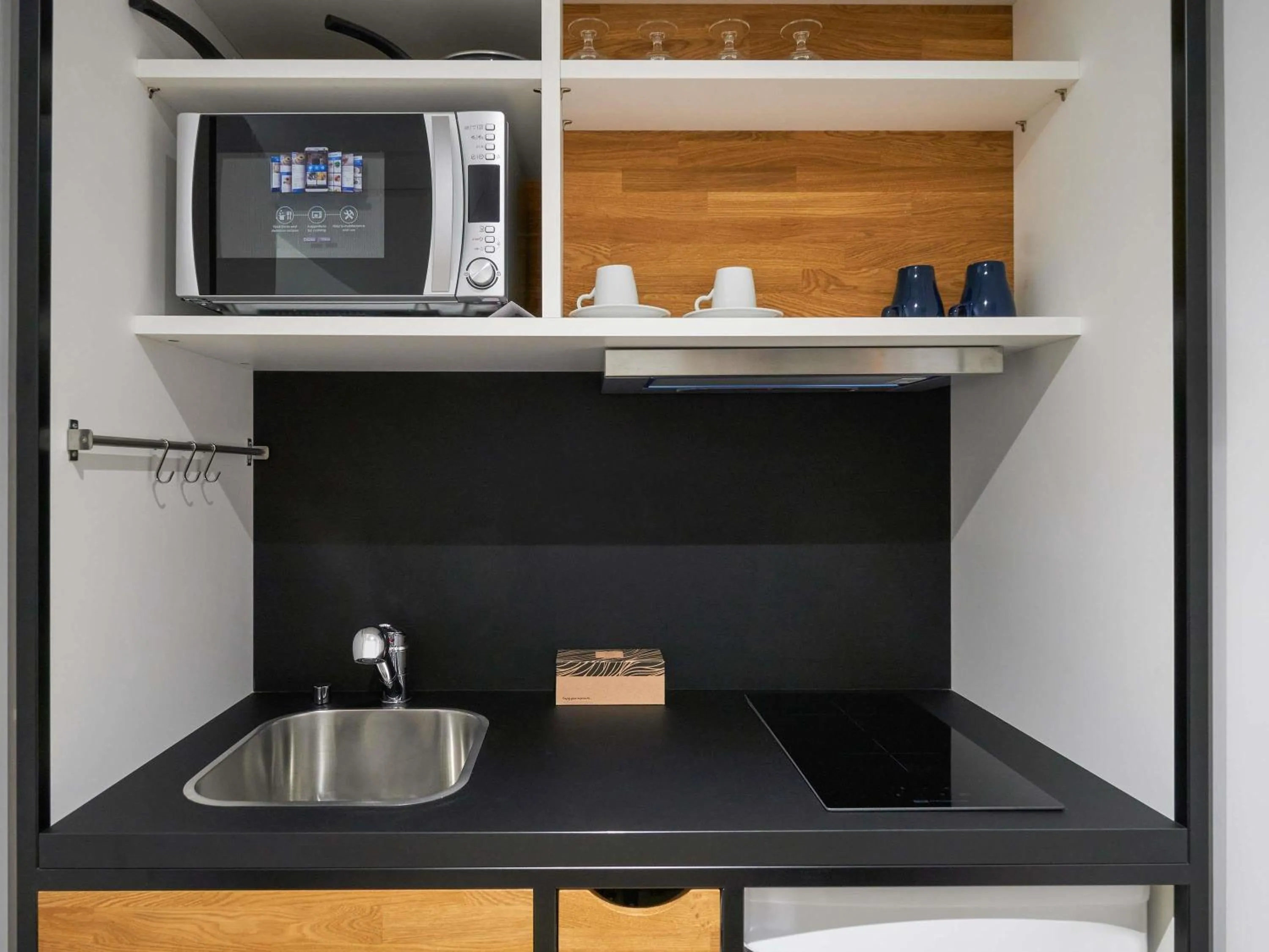 Bedroom in Mercure Avignon Gare TGV