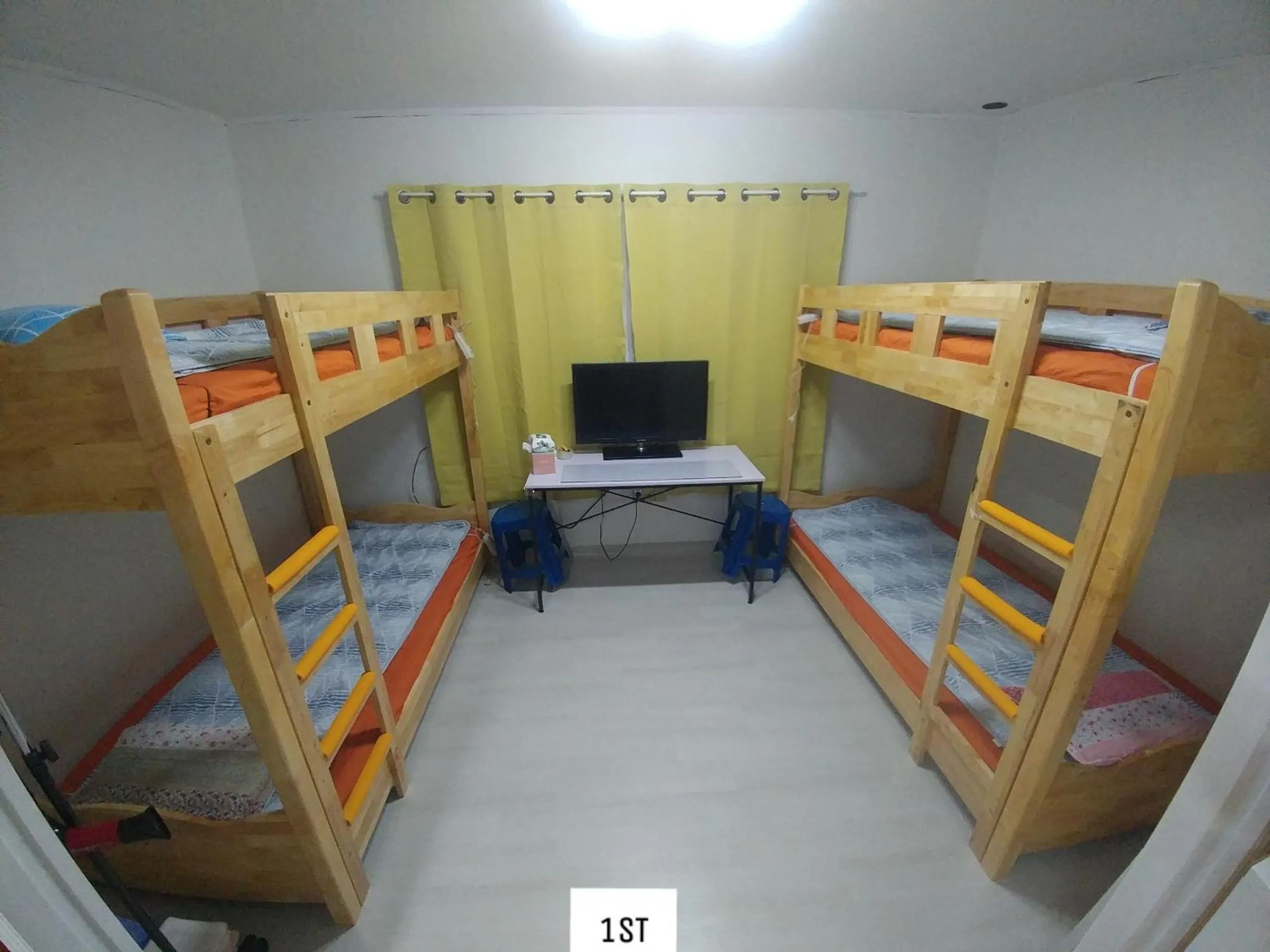 Bed in Exclusive Use Whole House For You