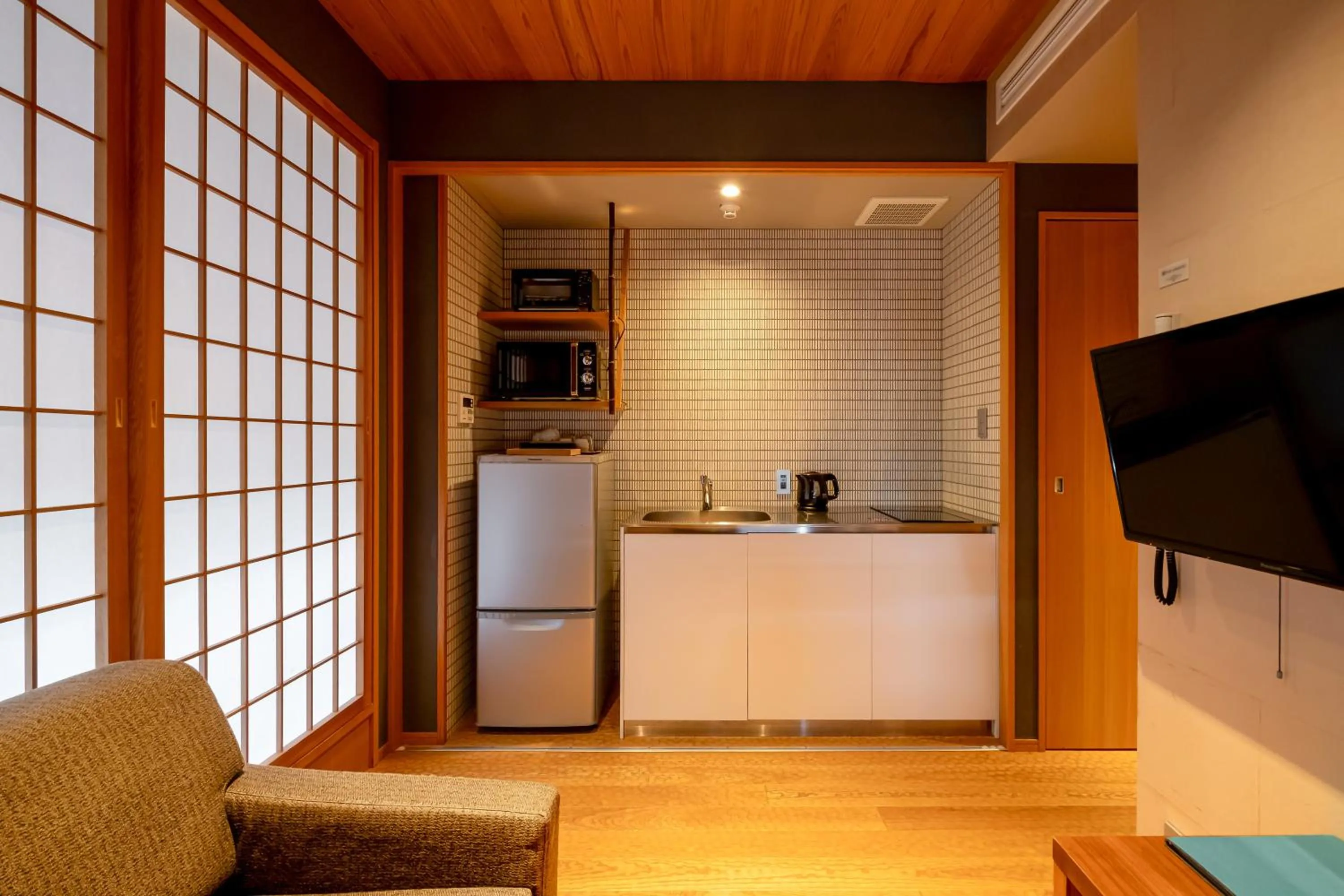 Kitchen or kitchenette in GOZAN HOTEL & SERVICED APARTMENT Higashiyama Sanjo