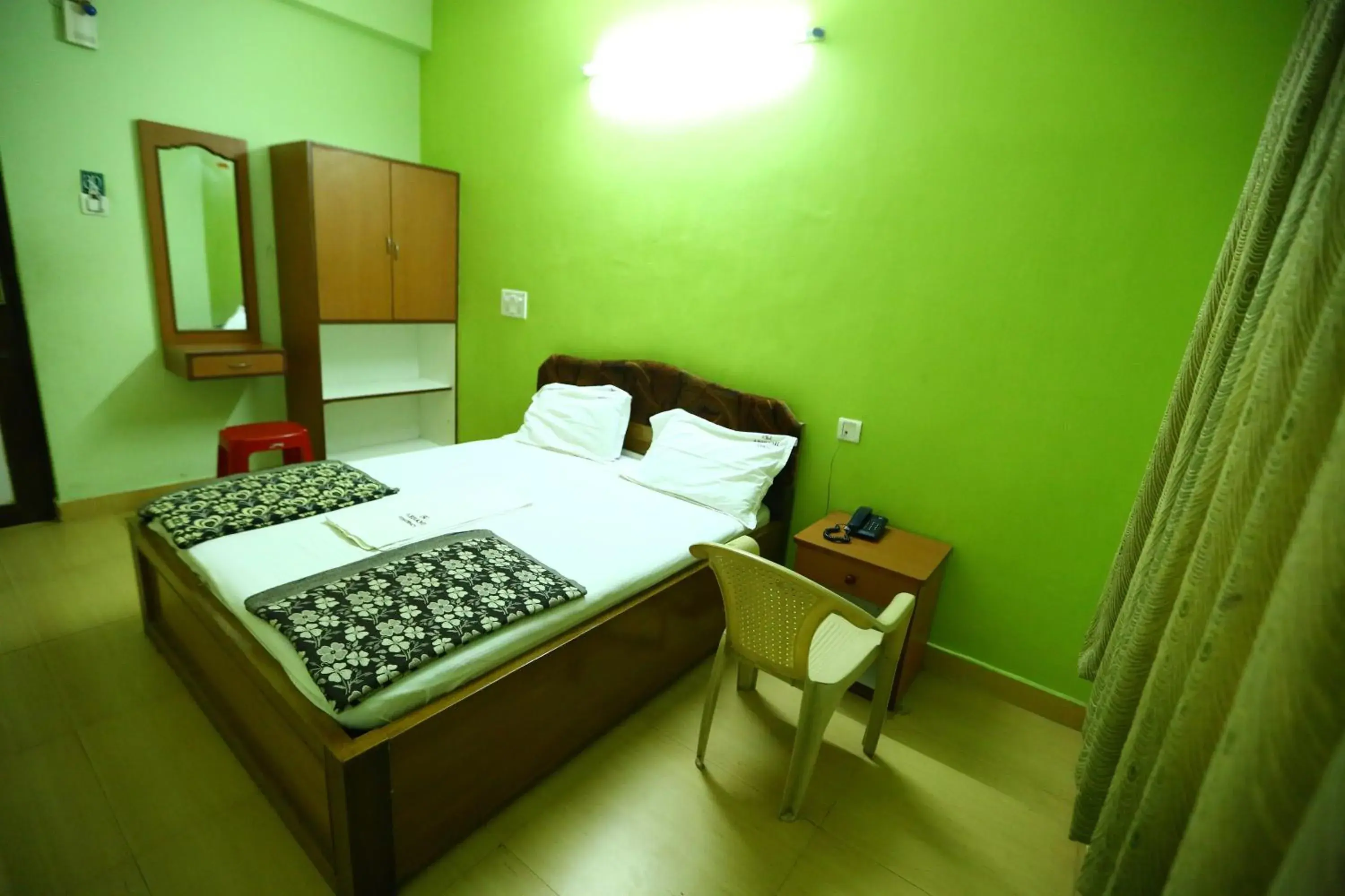 Bedroom, Bed in Abirami Residency Bedroom, Bed in Abirami Residency