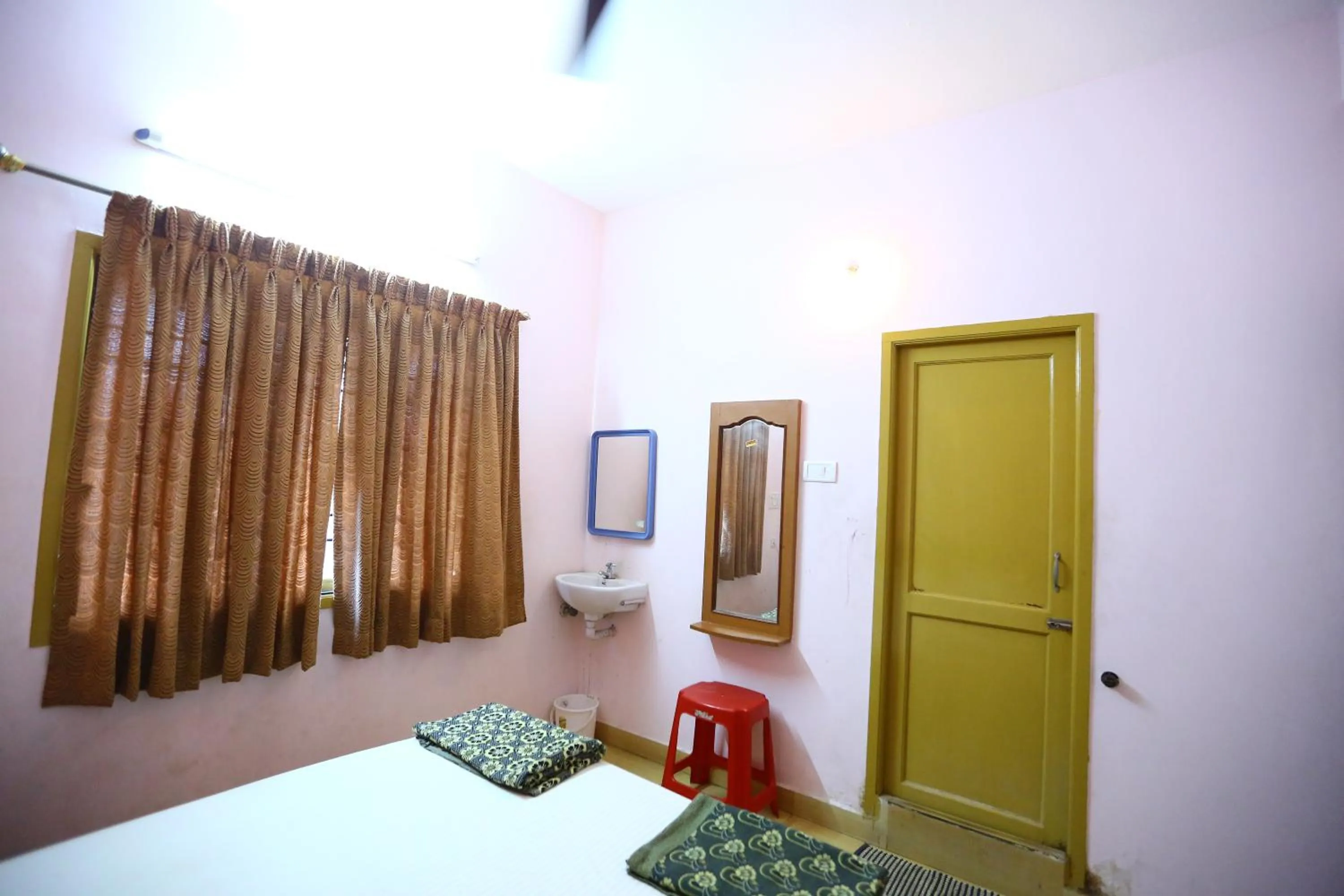 Bedroom, Bed in Abirami Residency