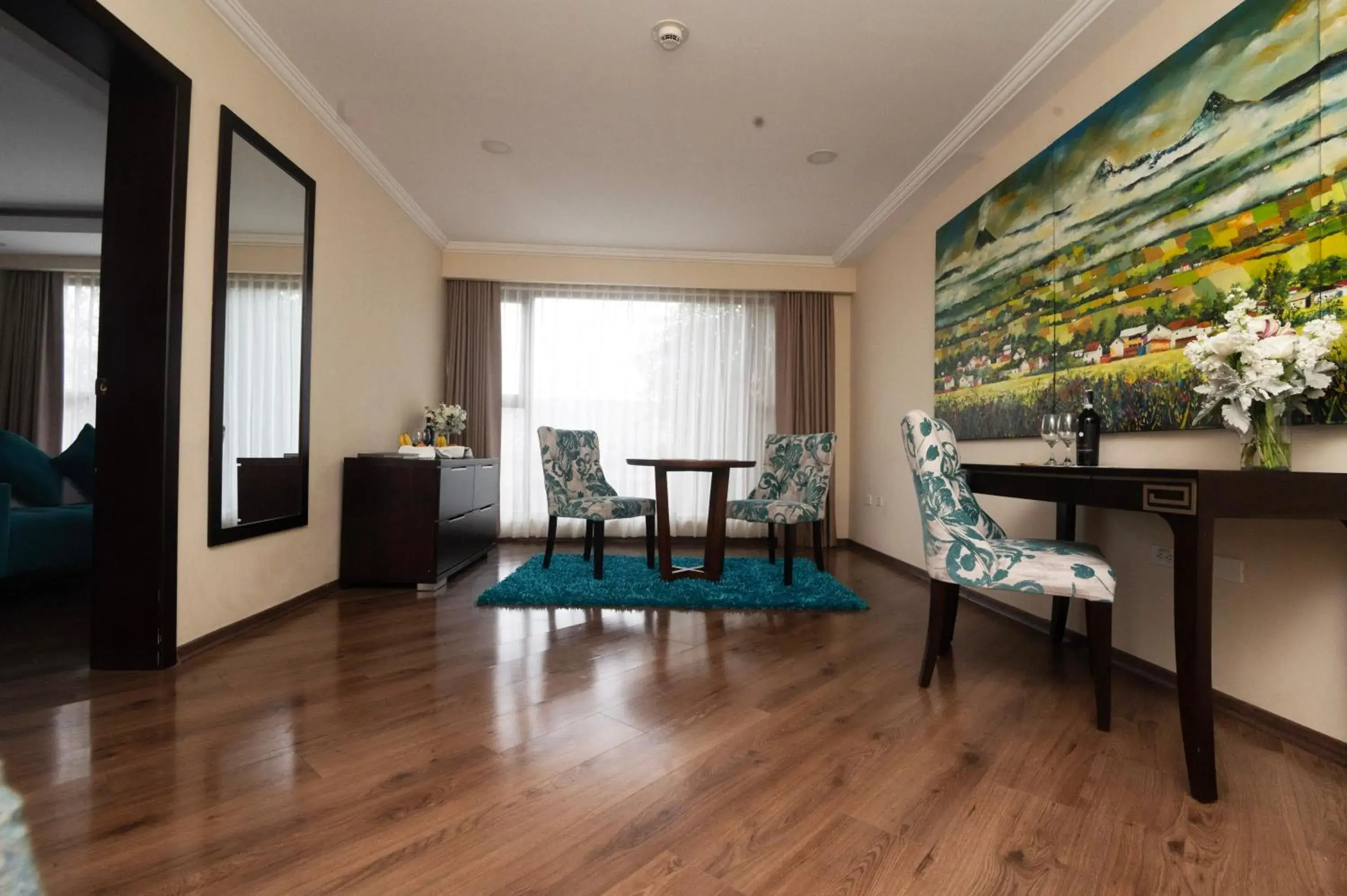 King Suite in Quindeloma Art Hotel & Gallery King Suite in Quindeloma Art Hotel & Gallery