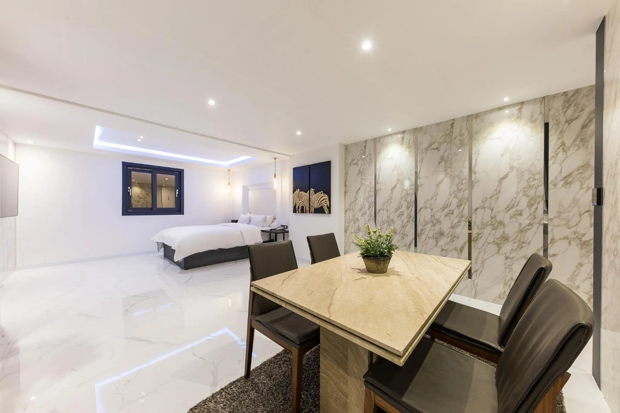 Bed in Seosan Aria Hotel