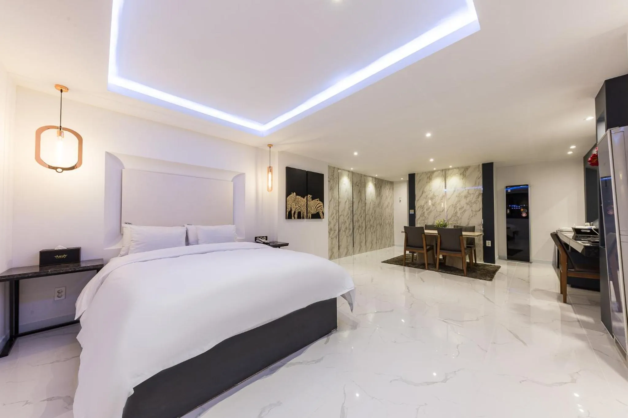 Bed in Seosan Aria Hotel