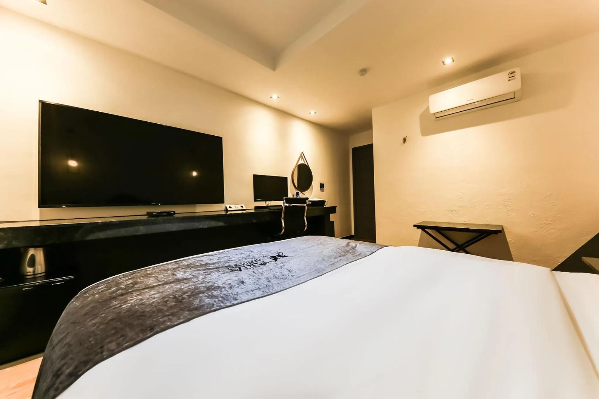 Bed in Seosan Aria Hotel