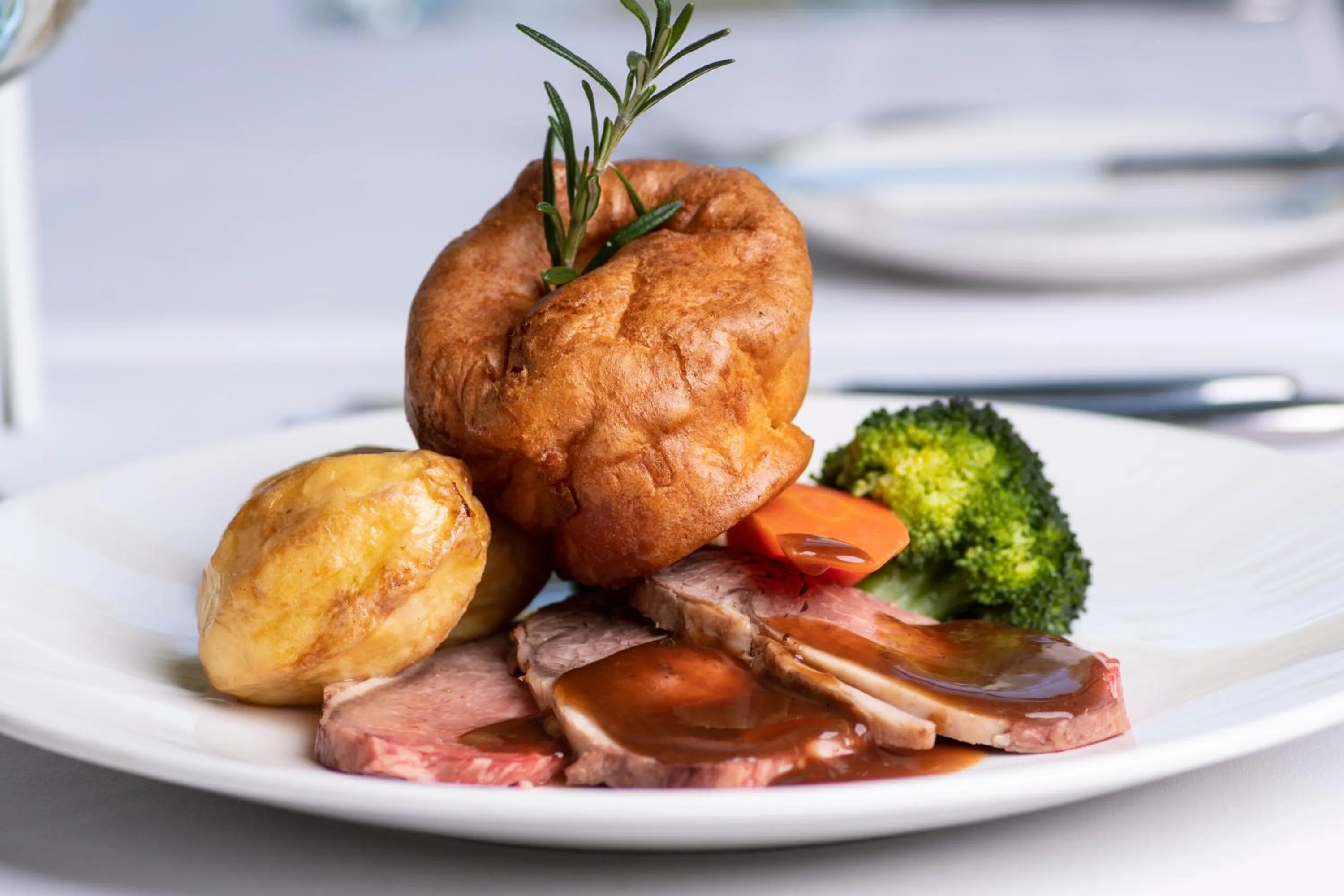 Restaurant/places to eat in Astley Bank Hotel