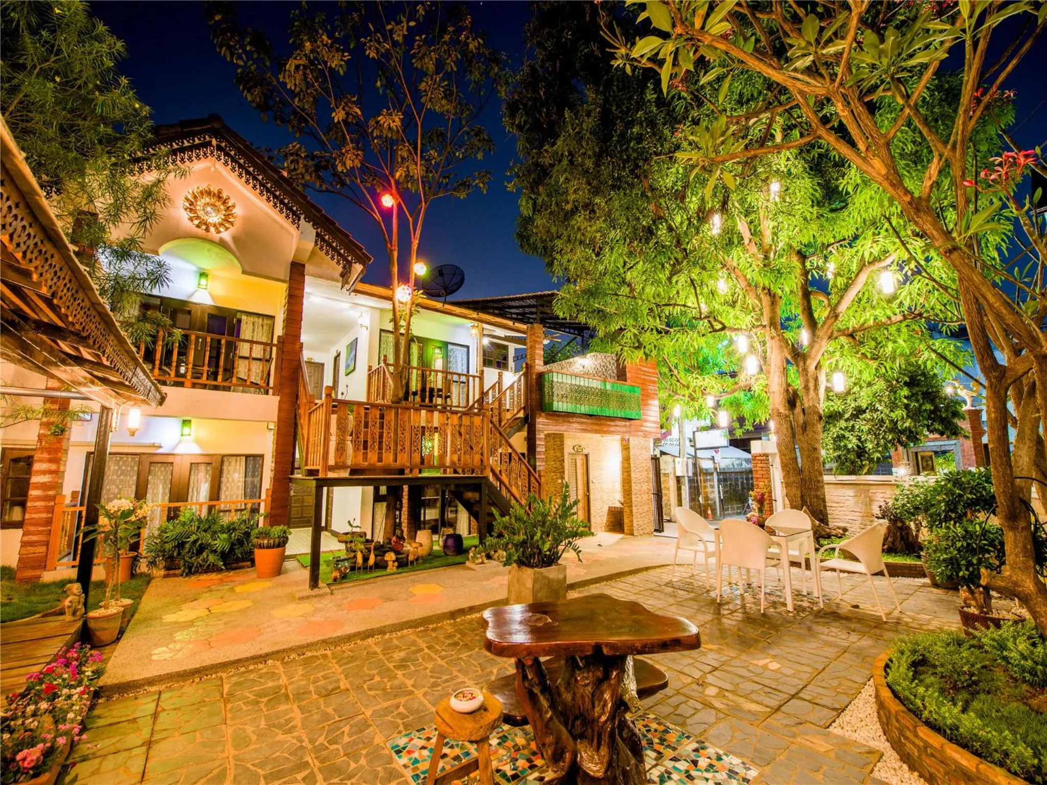 Communal lounge/ TV room in Hetai Boutique Hotel