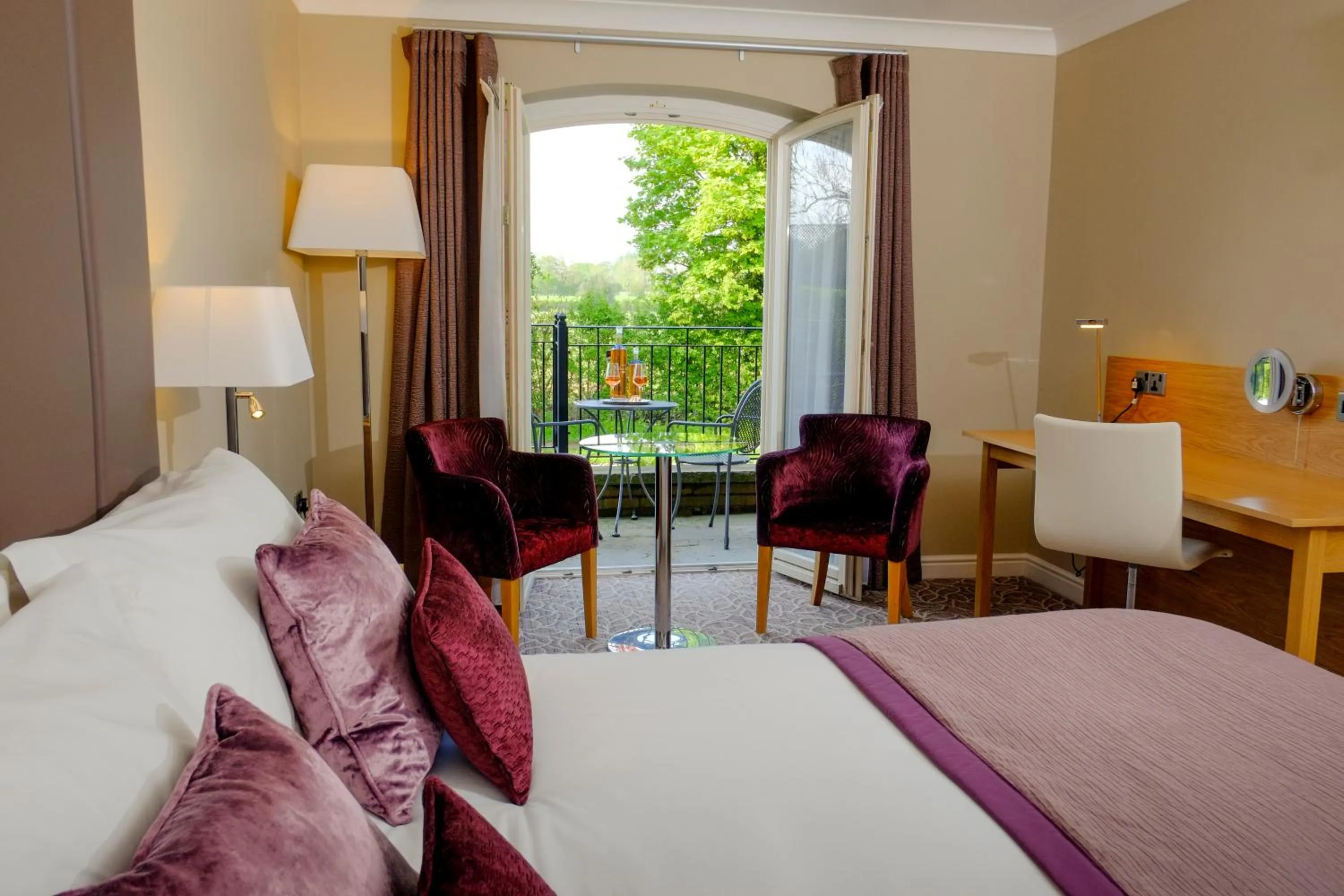 Bed in Lion Quays Resort