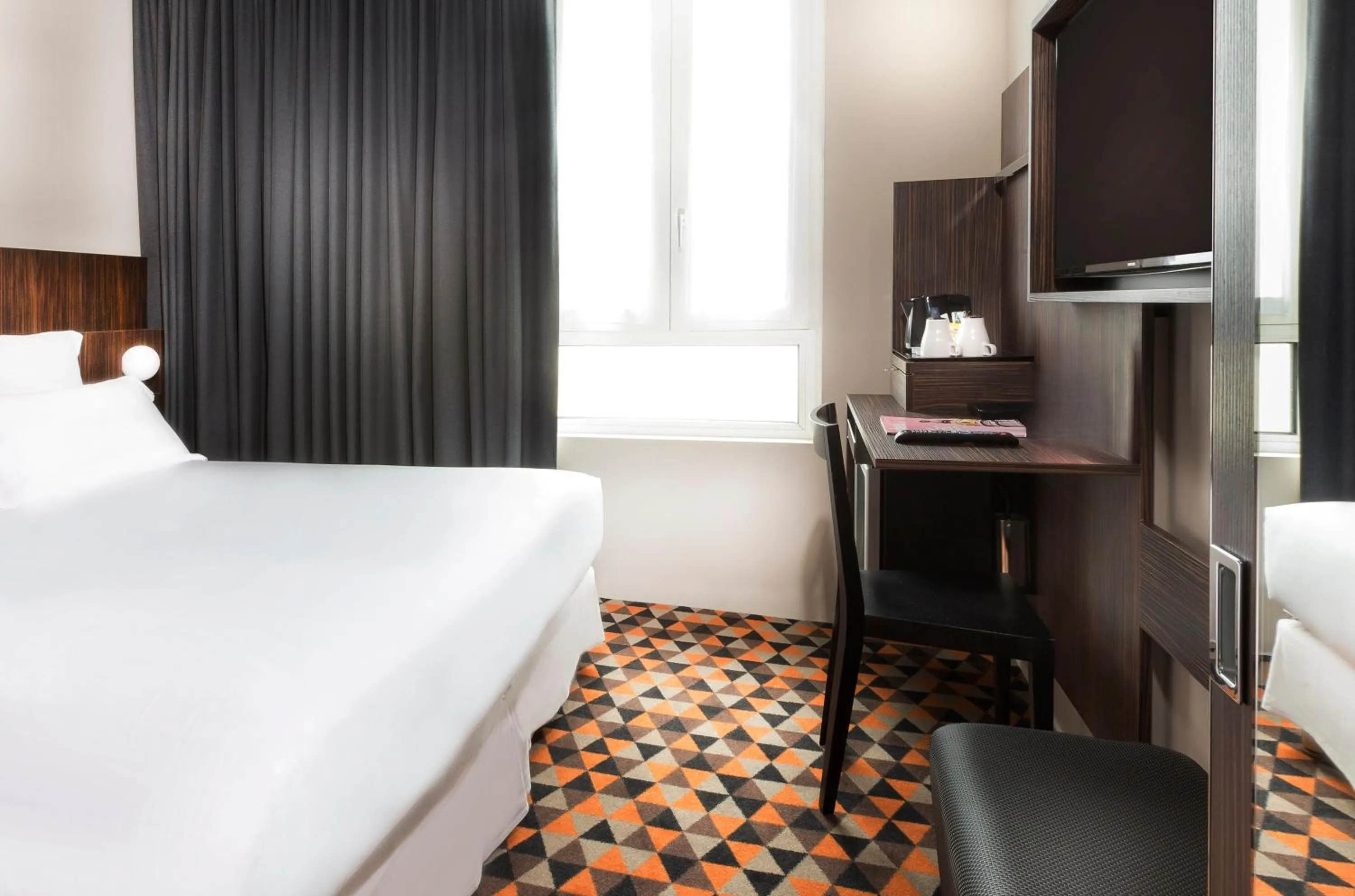 Bed in Libertel Gare Du Nord Suede