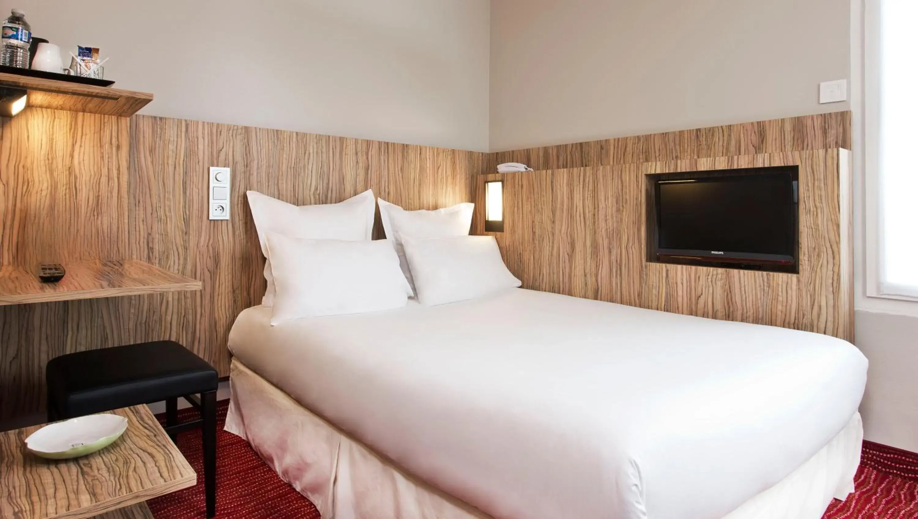 Bed in Libertel Gare Du Nord Suede Bed in Libertel Gare Du Nord Suede