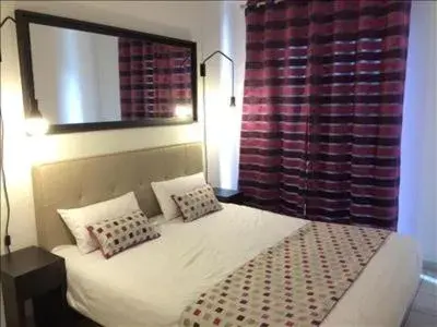 Bedroom, Bed in Nemea Appart Hotel Green Side Biot Sophia Antipolis Bedroom, Bed in Nemea Appart Hotel Green Side Biot Sophia Antipolis