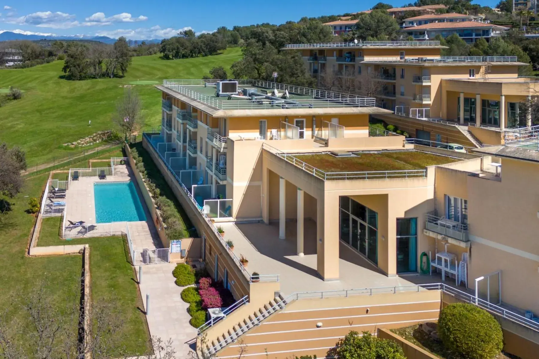Property building in Nemea Appart Hotel Green Side Biot Sophia Antipolis Property building in Nemea Appart Hotel Green Side Biot Sophia Antipolis