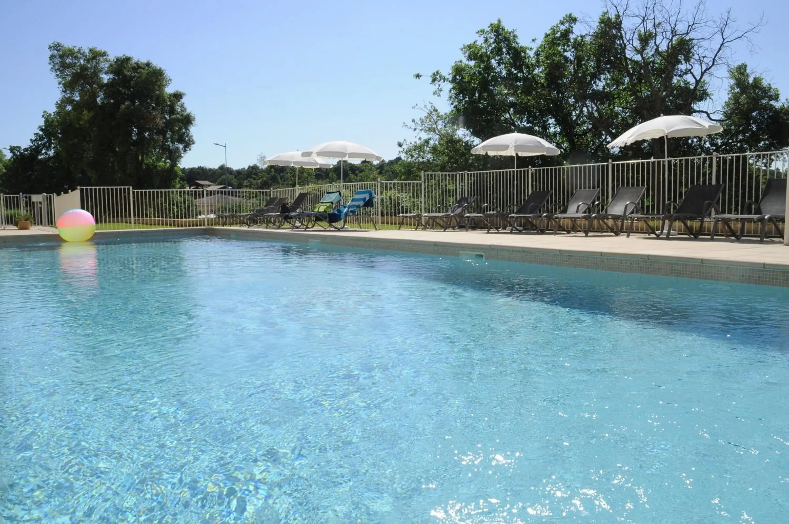 Swimming pool in Nemea Appart Hotel Green Side Biot Sophia Antipolis Swimming pool in Nemea Appart Hotel Green Side Biot Sophia Antipolis