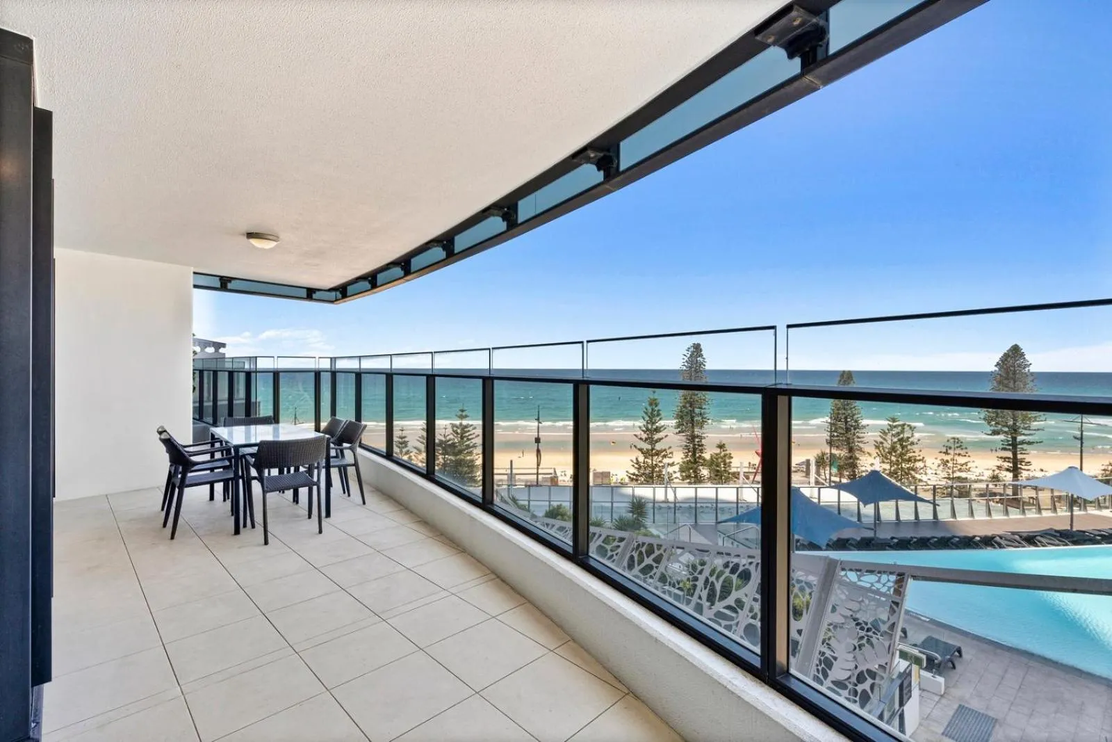 Balcony/Terrace in Soul on the Esplanade - HR Surfers Paradise