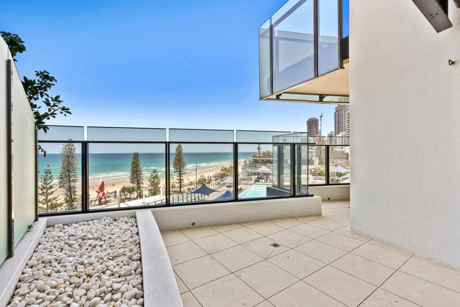 Balcony/Terrace in Soul on the Esplanade - HR Surfers Paradise