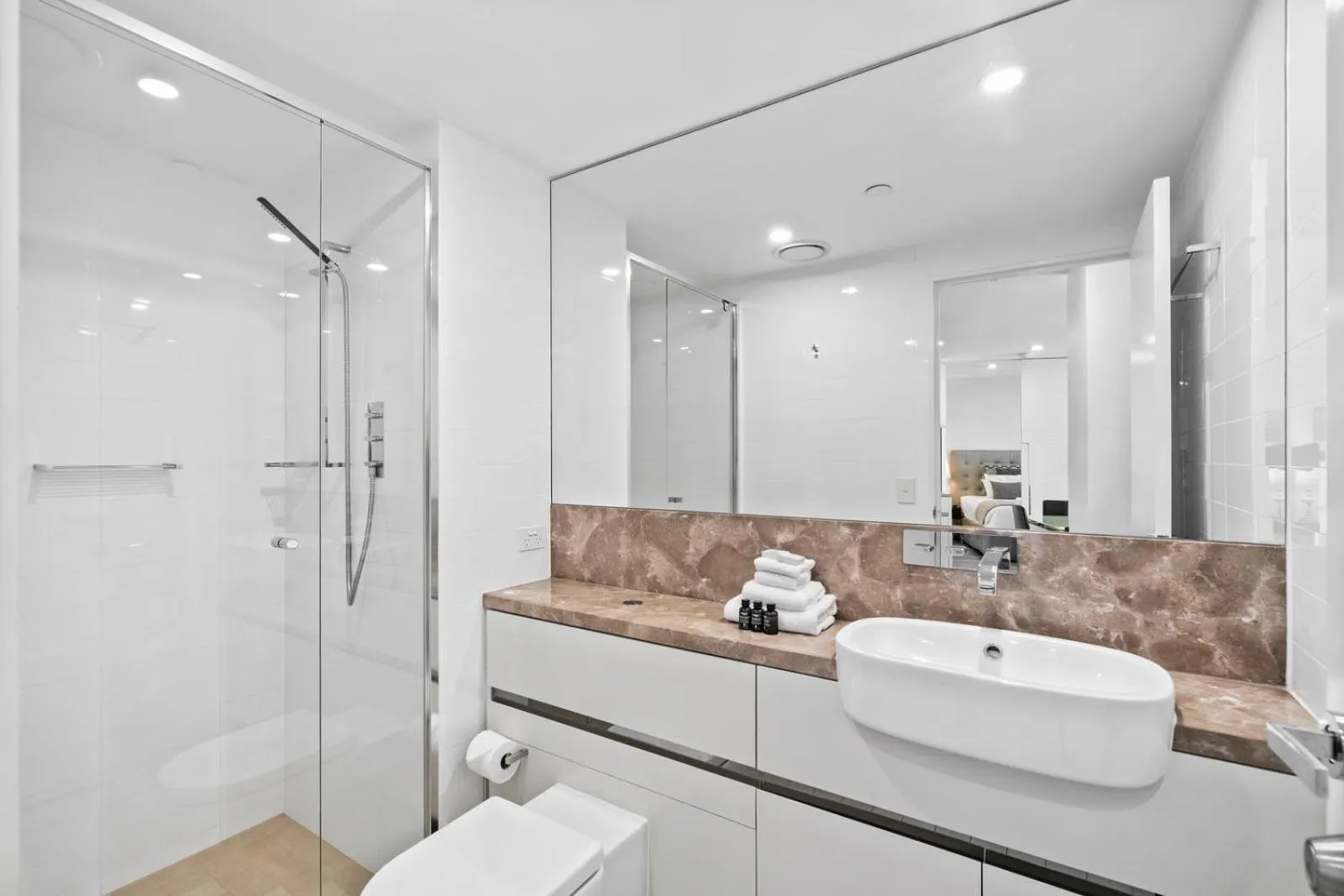 Bathroom in Soul on the Esplanade - HR Surfers Paradise