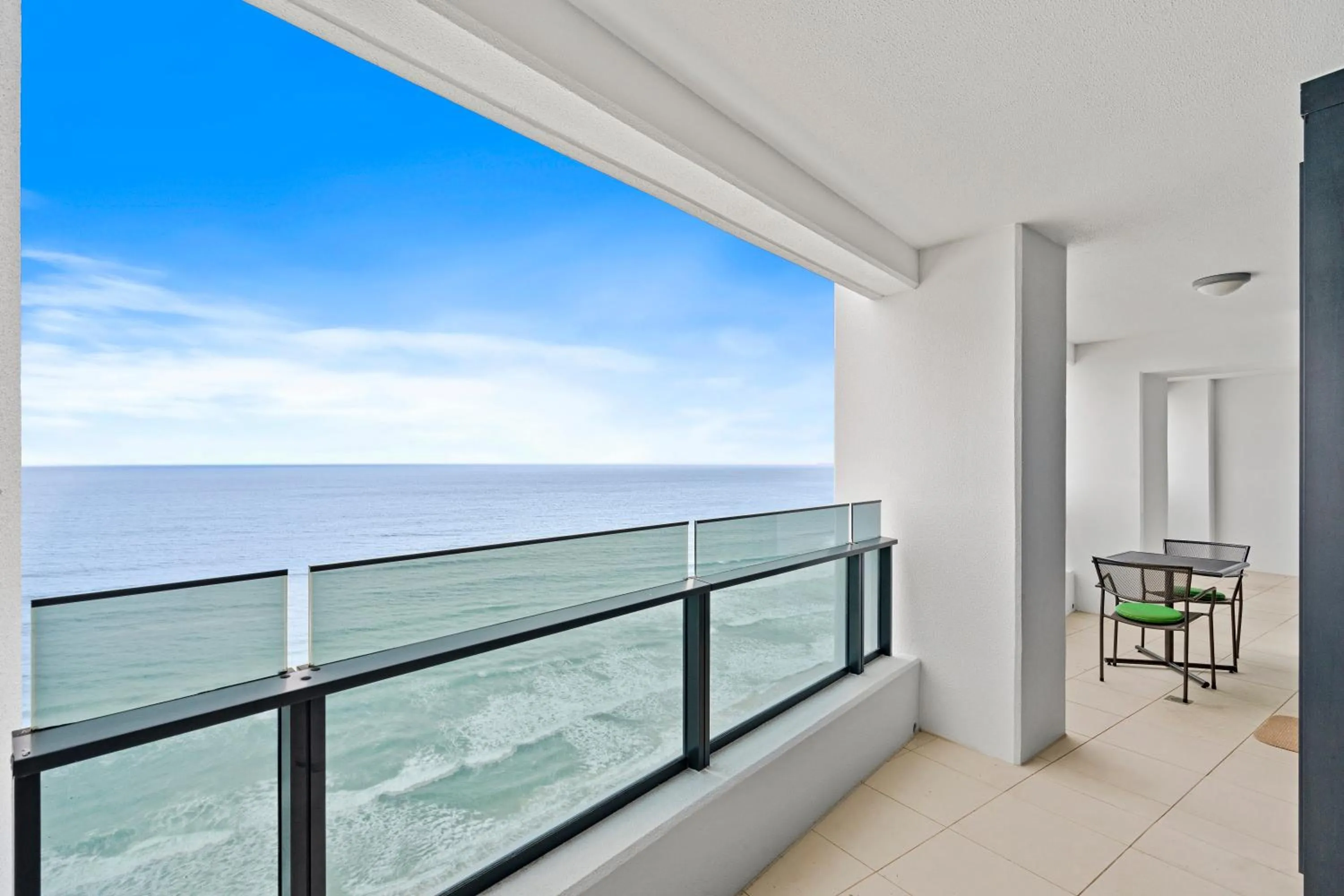 Sea view in Soul on the Esplanade - HR Surfers Paradise
