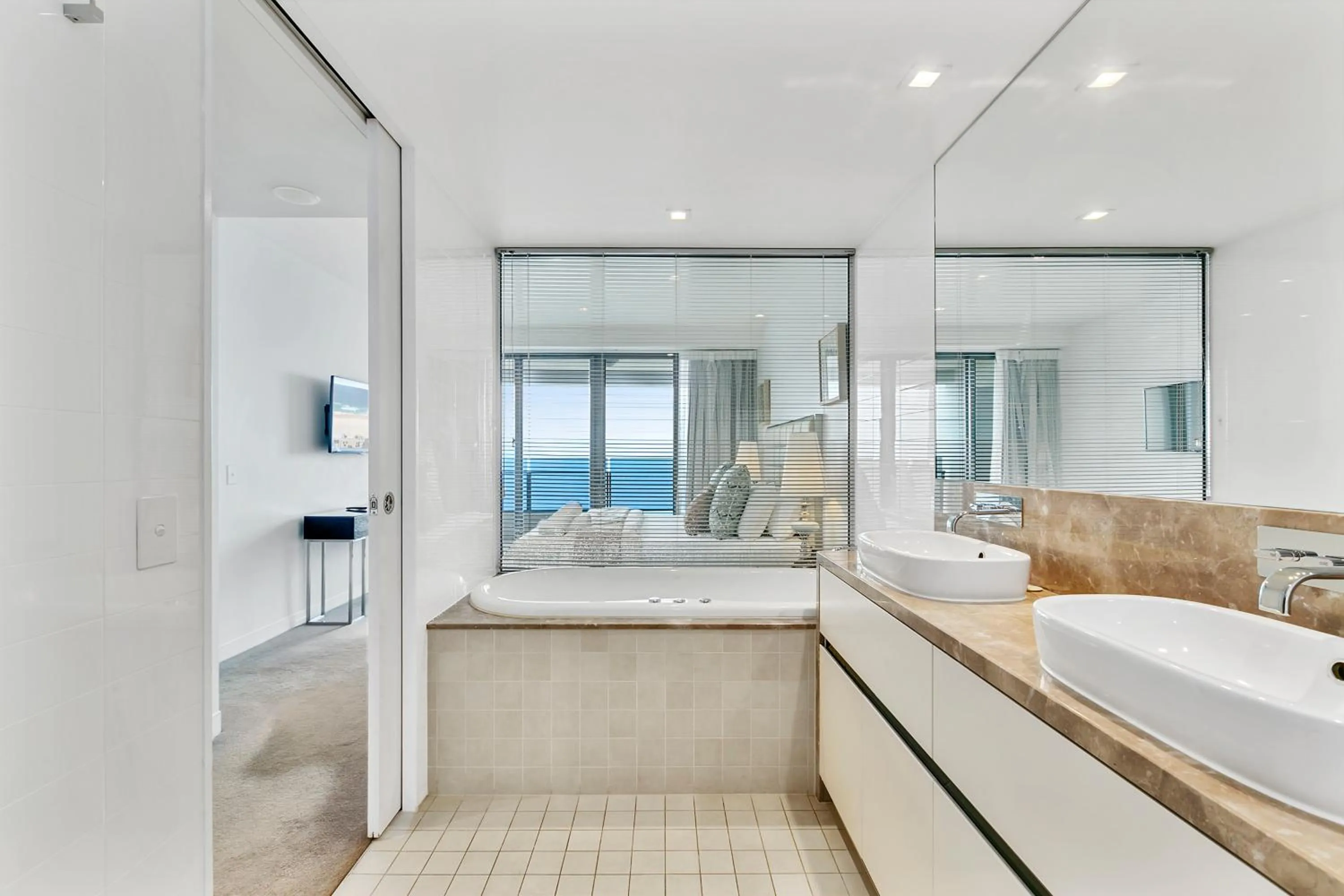 Bathroom in Soul on the Esplanade - HR Surfers Paradise