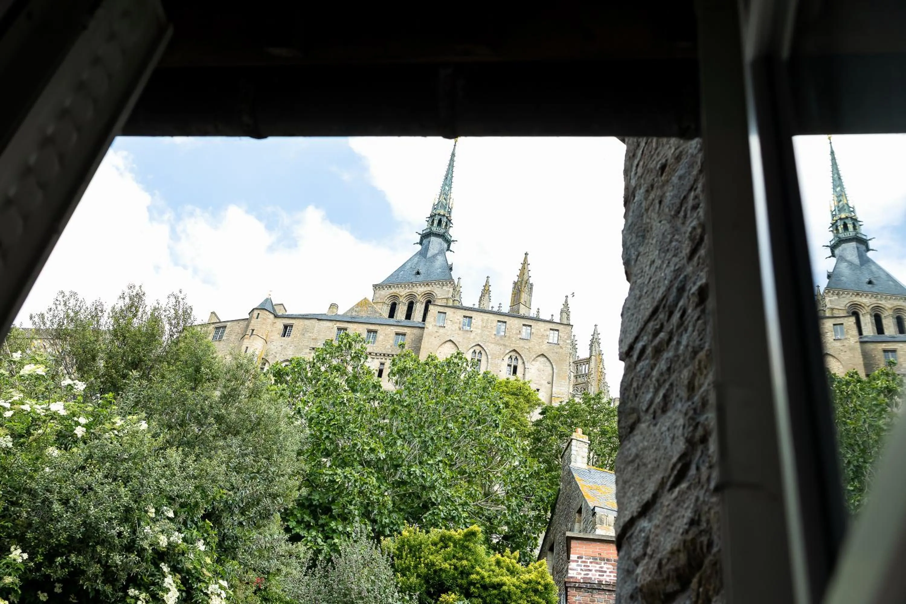 Landmark view in La Mère Poulard