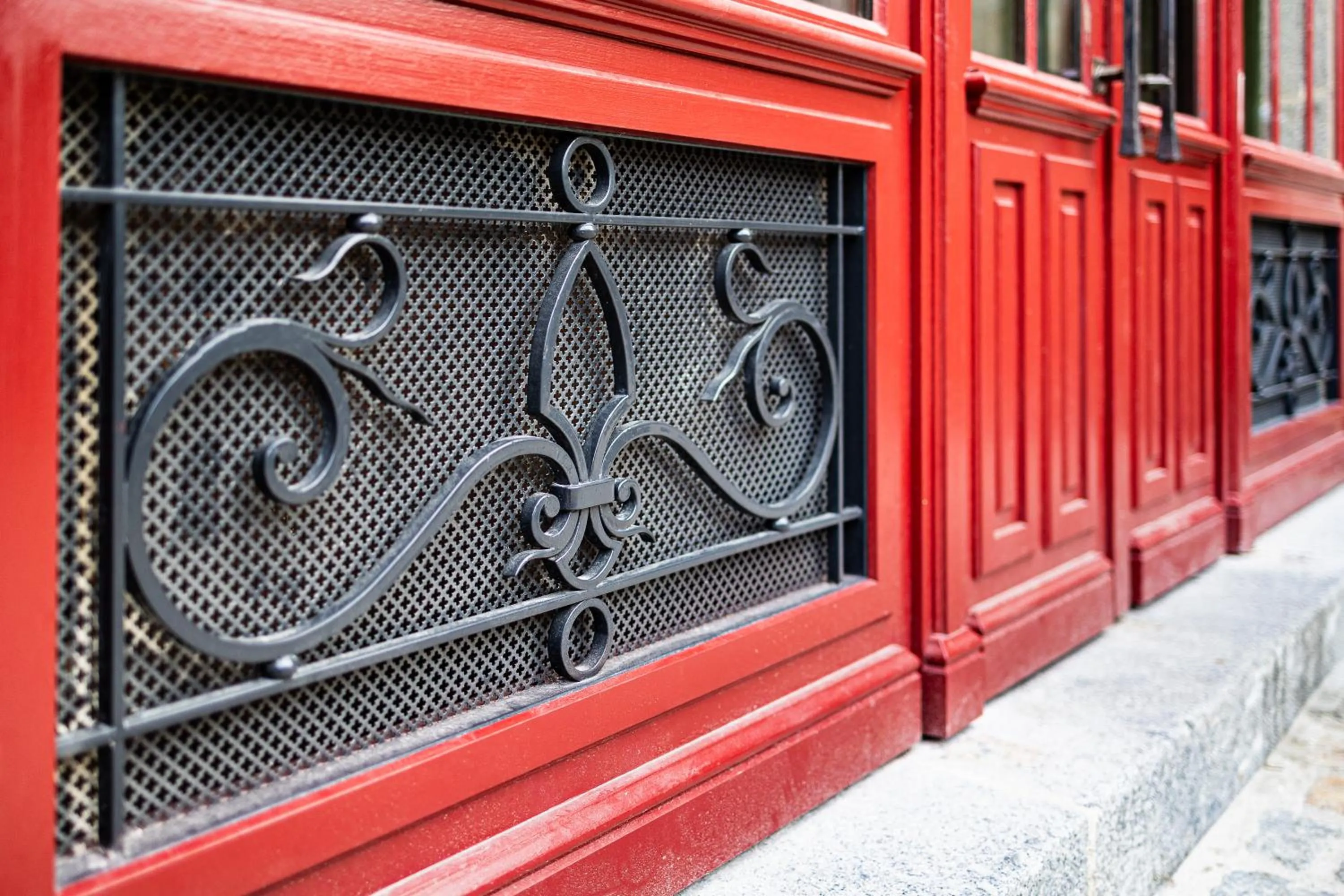 Decorative detail in La Mère Poulard