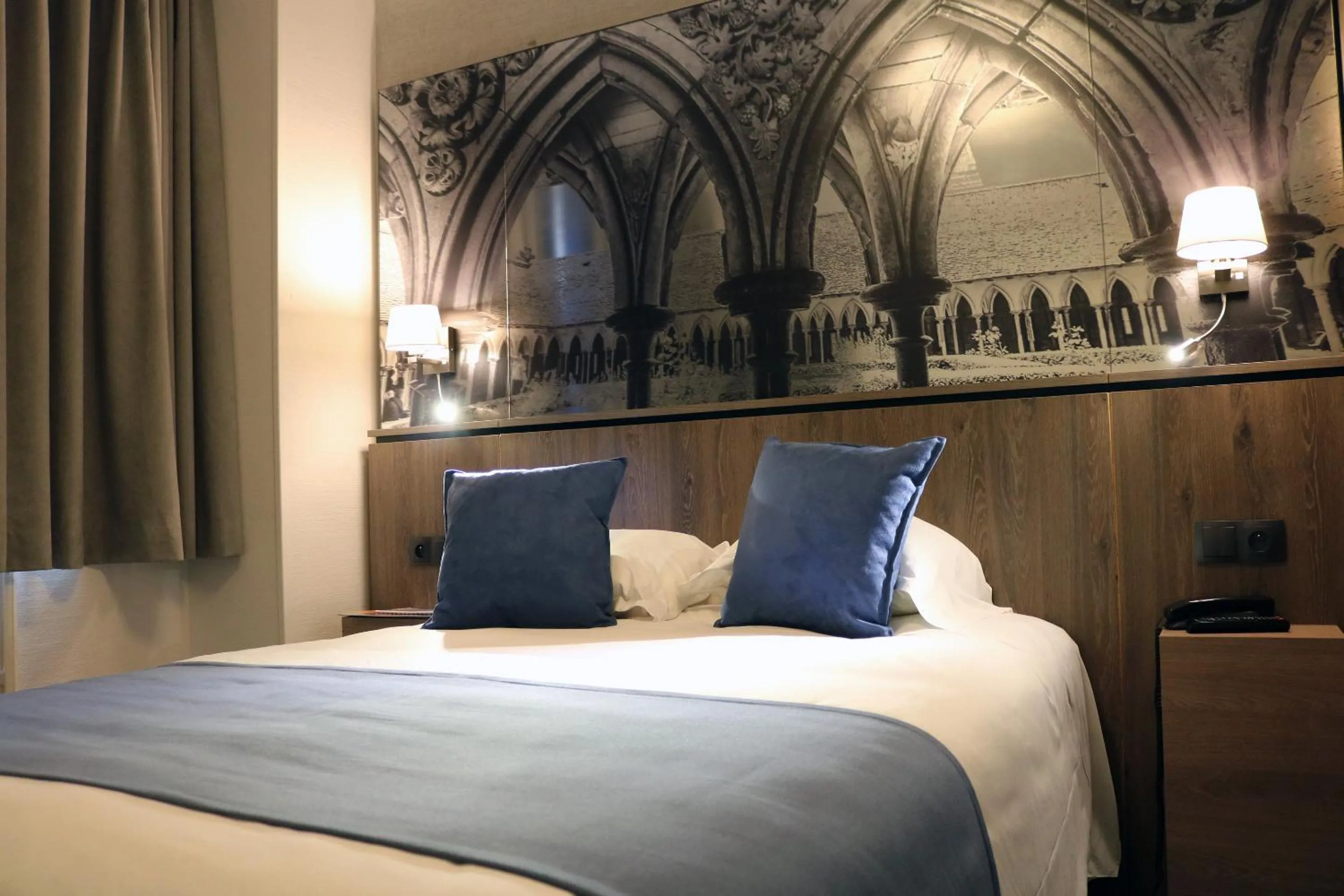 Bedroom, Bed in La Confiance