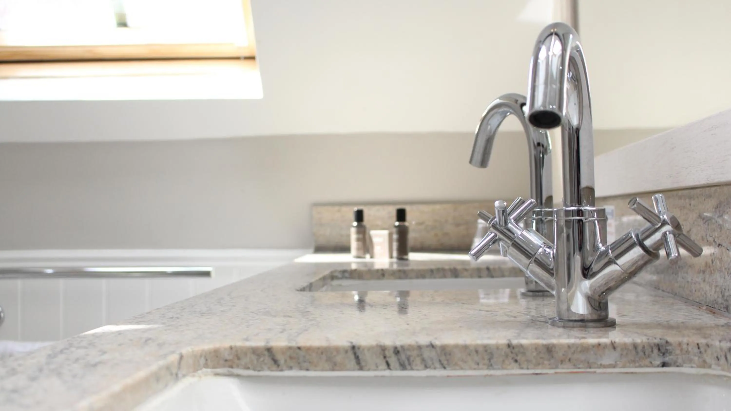 Bathroom in Manor House Hotel