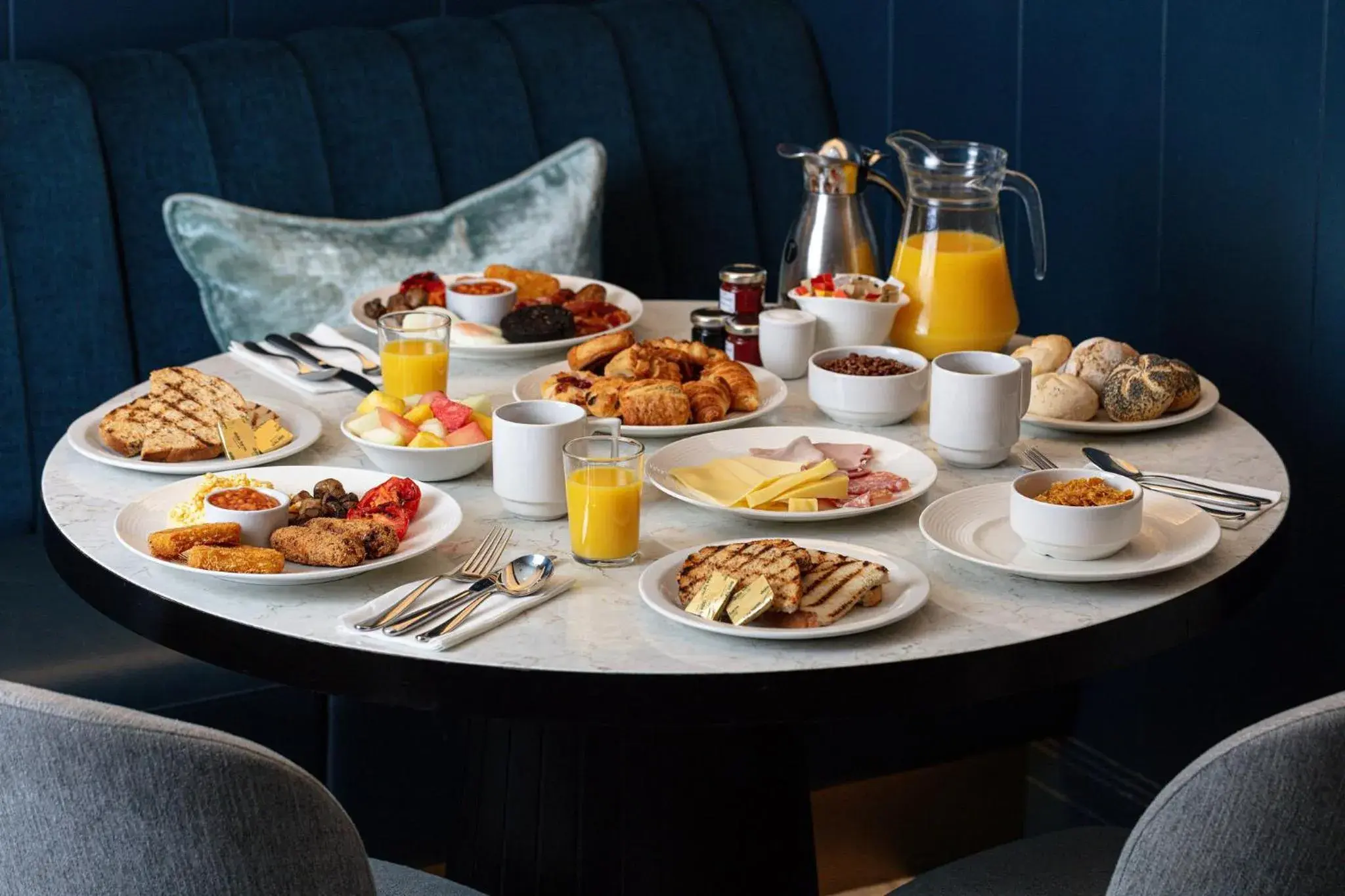 Breakfast in Strand Palace Breakfast in Strand Palace