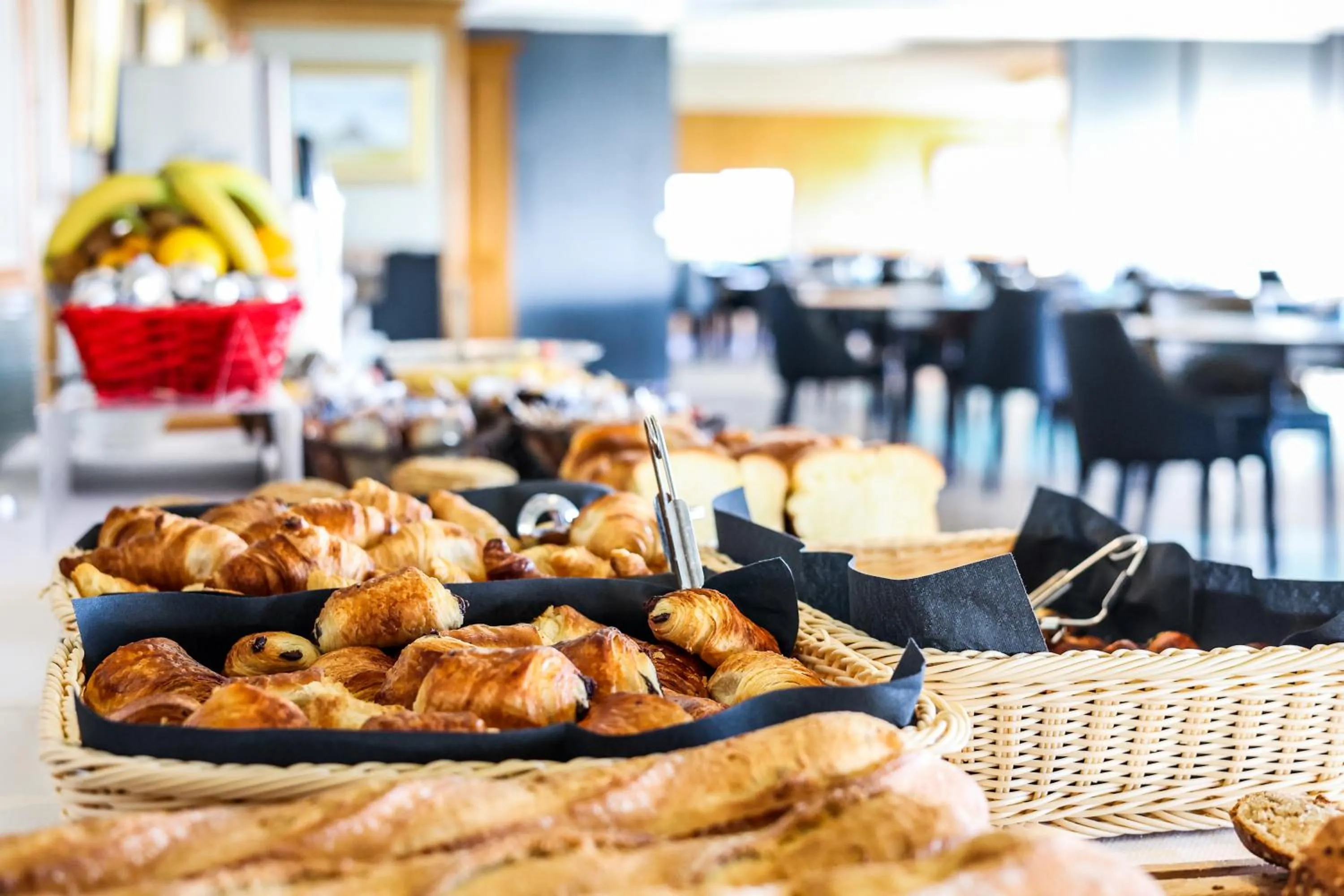 Buffet breakfast in Le Saint Aubert