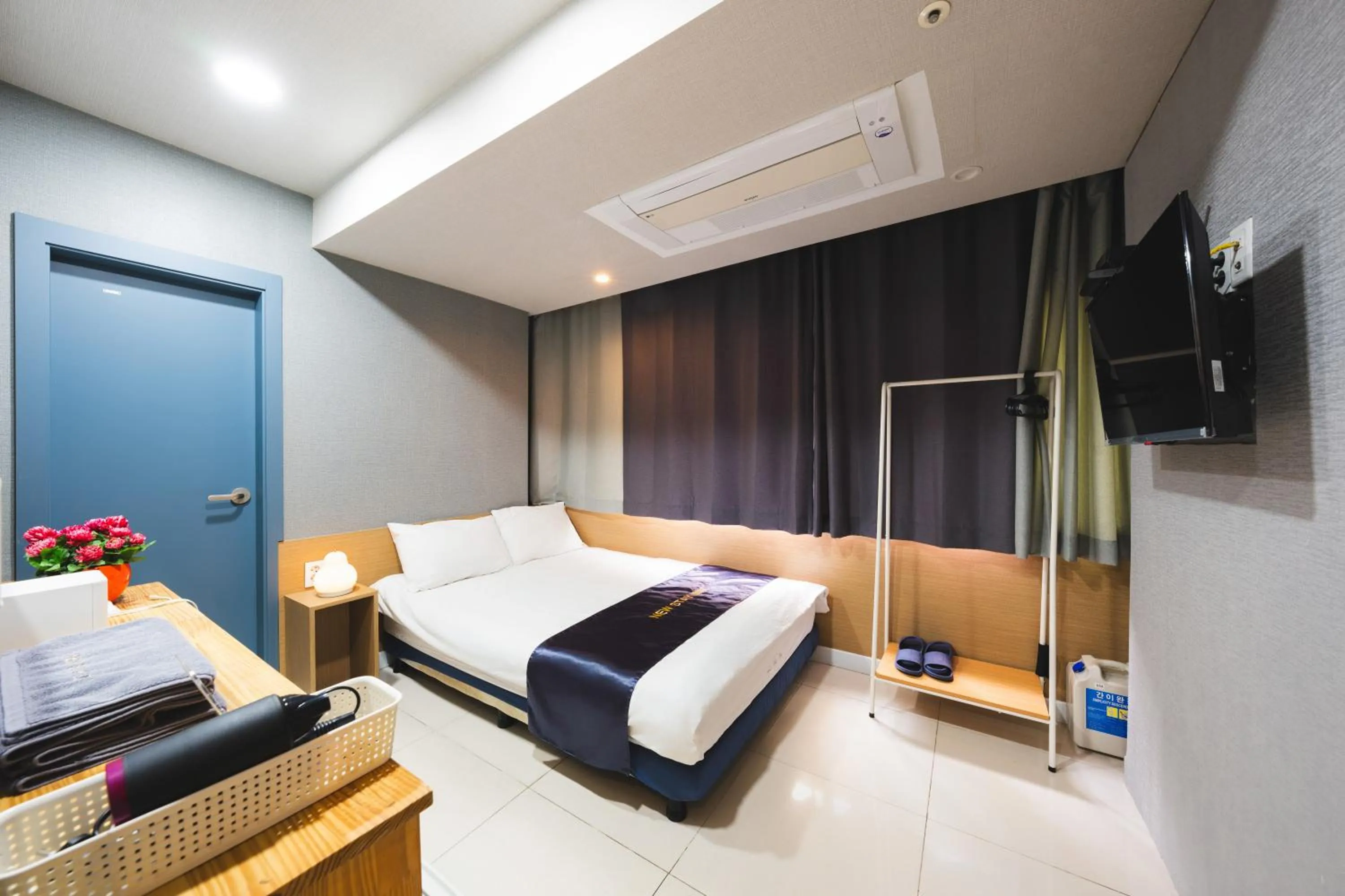 Bed in MyeongDong New Stay Inn