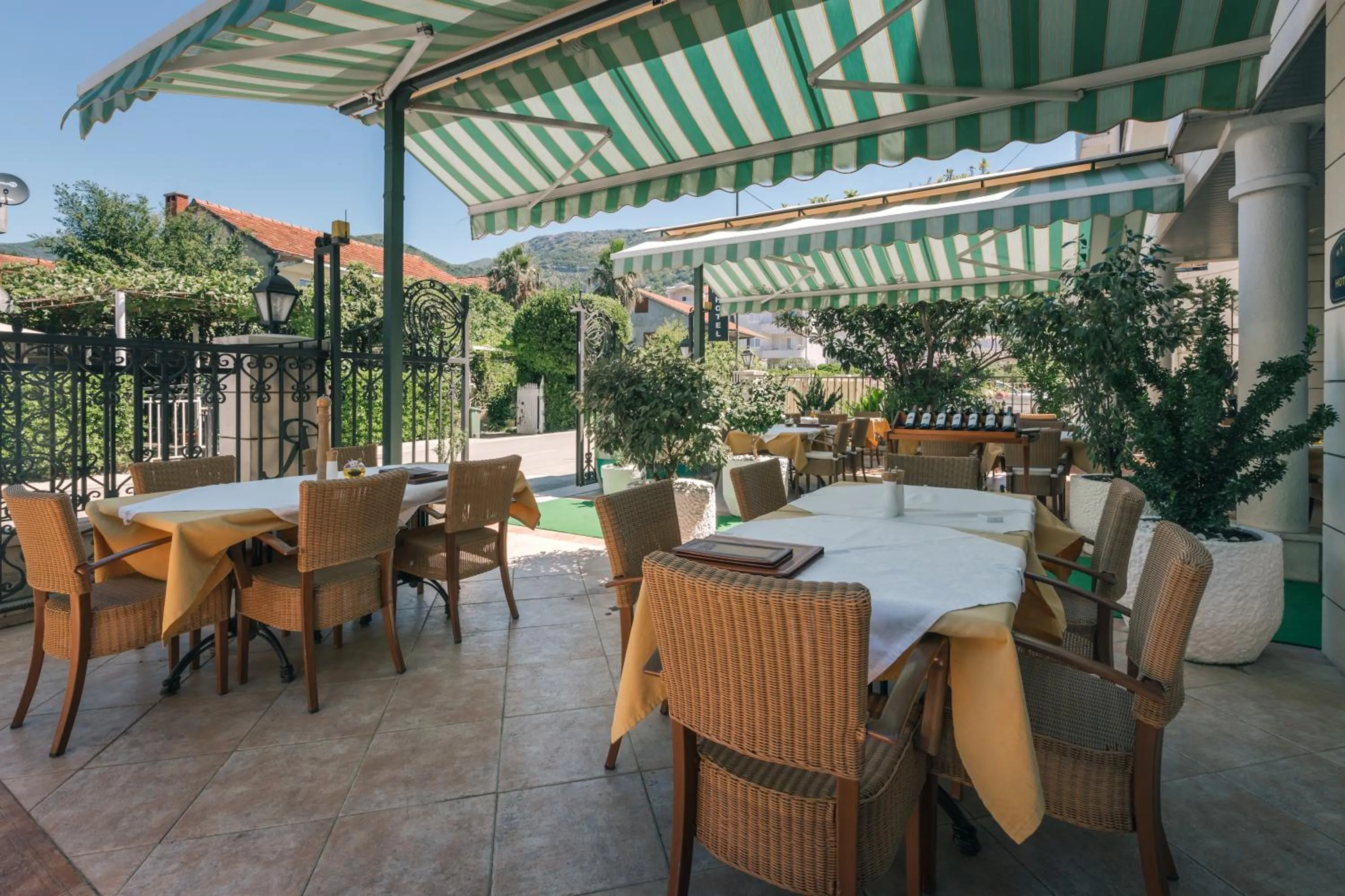 Patio in Villa Royal Apartments