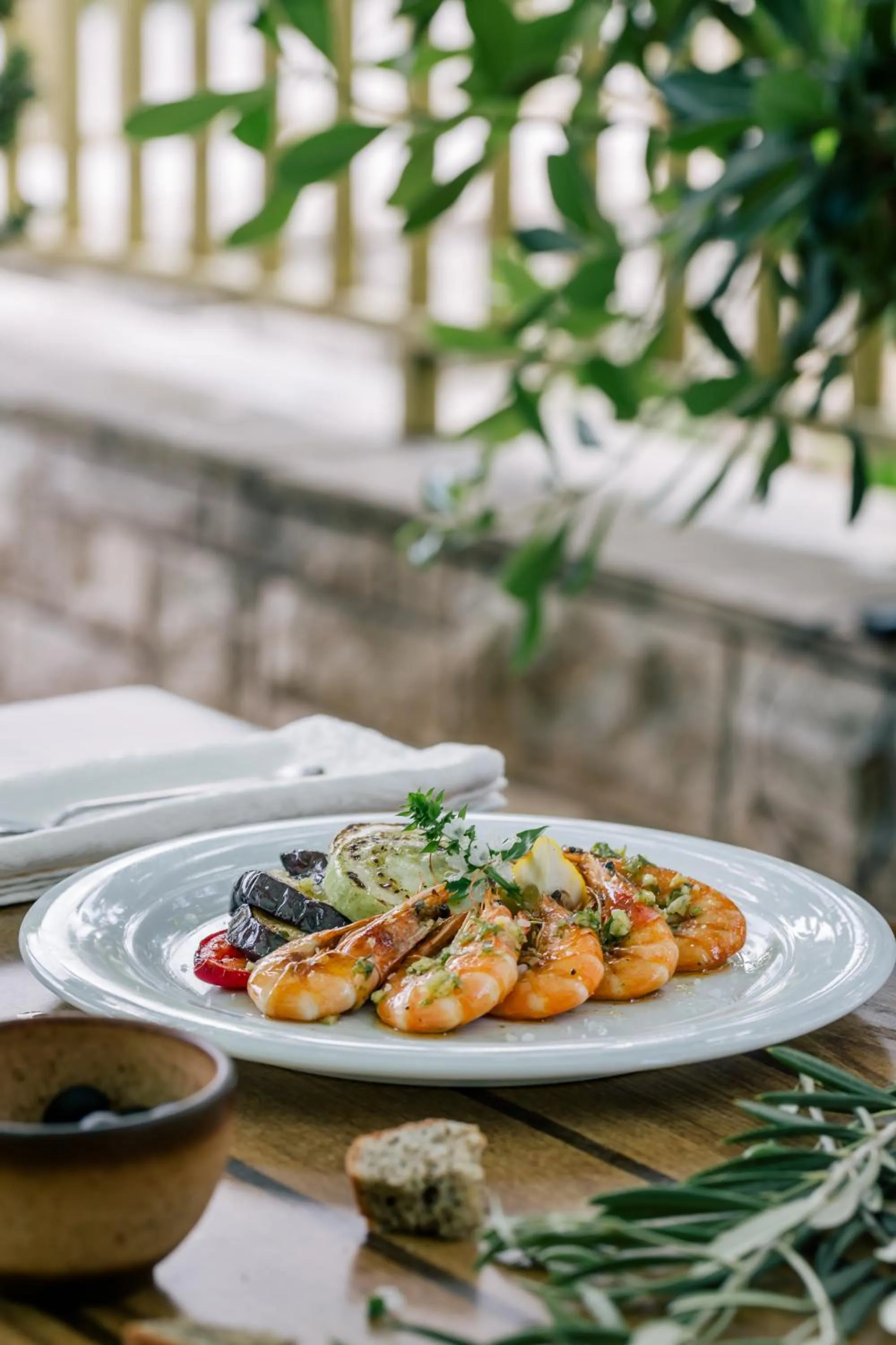 Lunch in Villa Royal Apartments