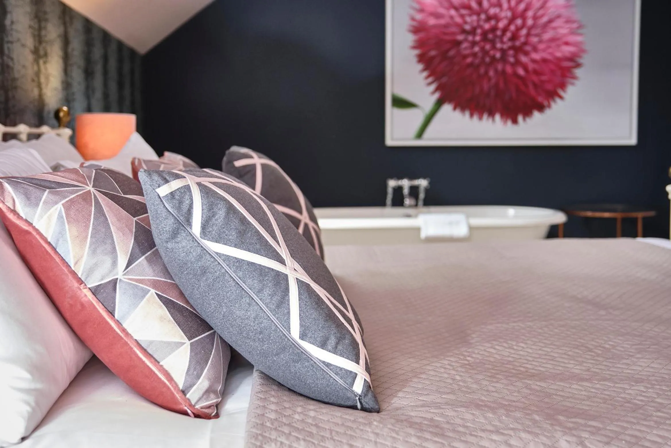 Bedroom in The Westleton Crown