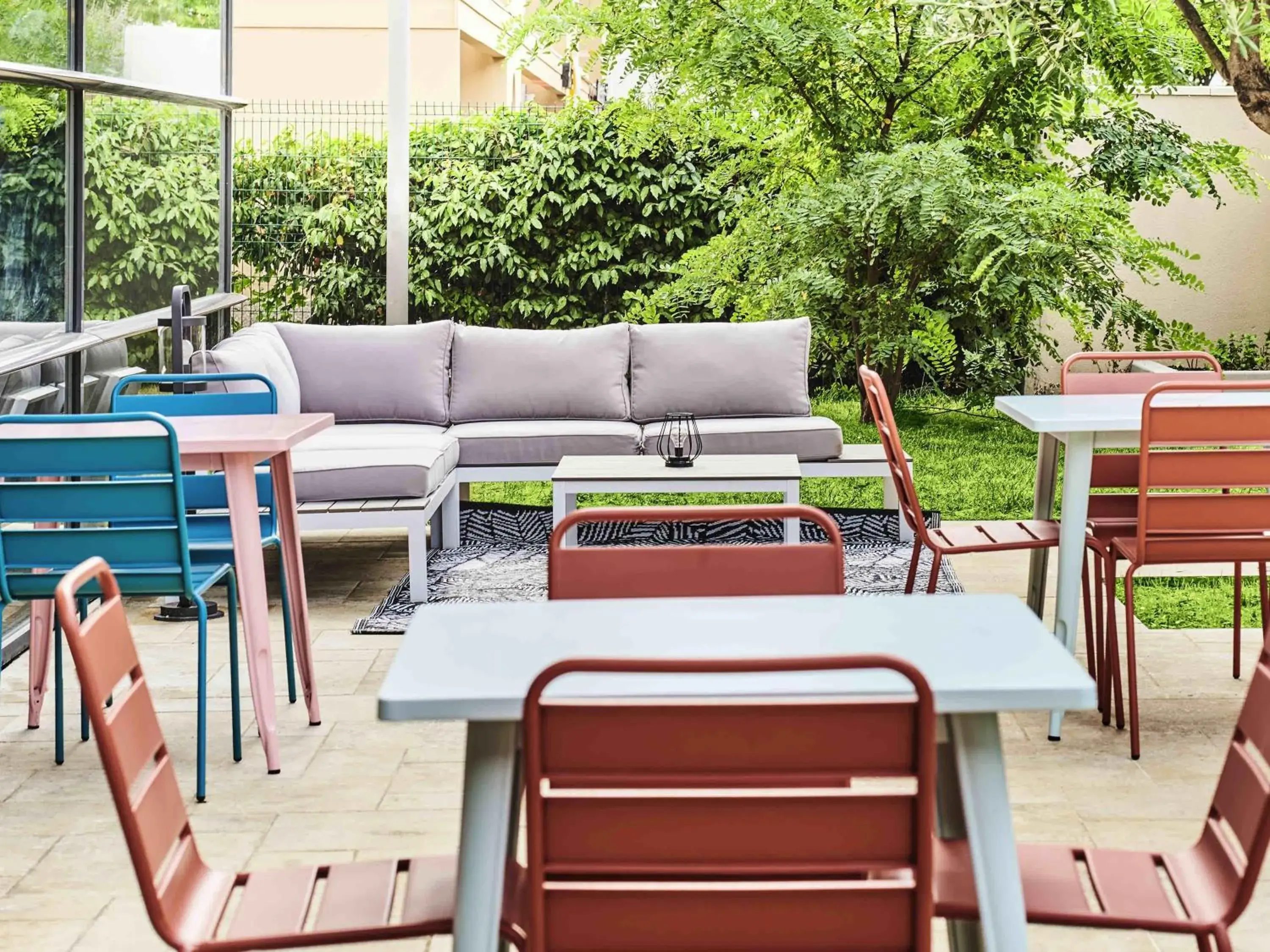 Lounge or bar in Ibis Styles Paris Gennevilliers Lounge or bar in Ibis Styles Paris Gennevilliers