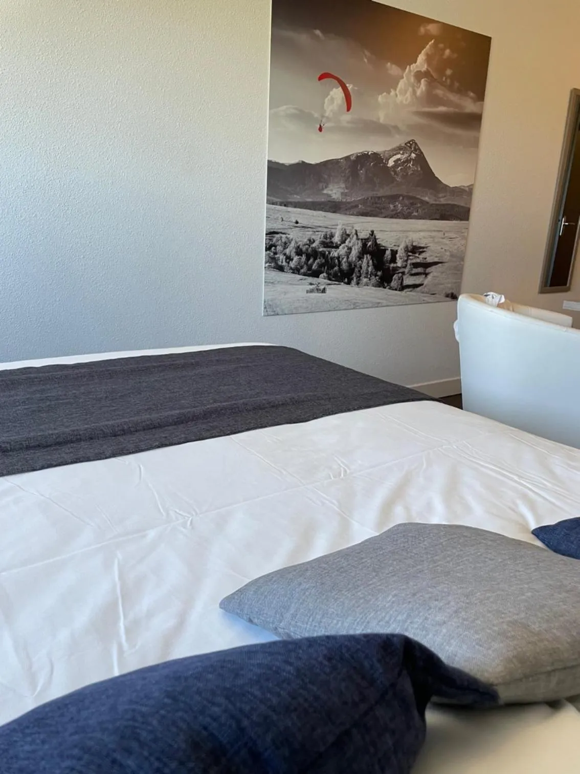 Bed in The Originals Access, Hôtel Millau Sud