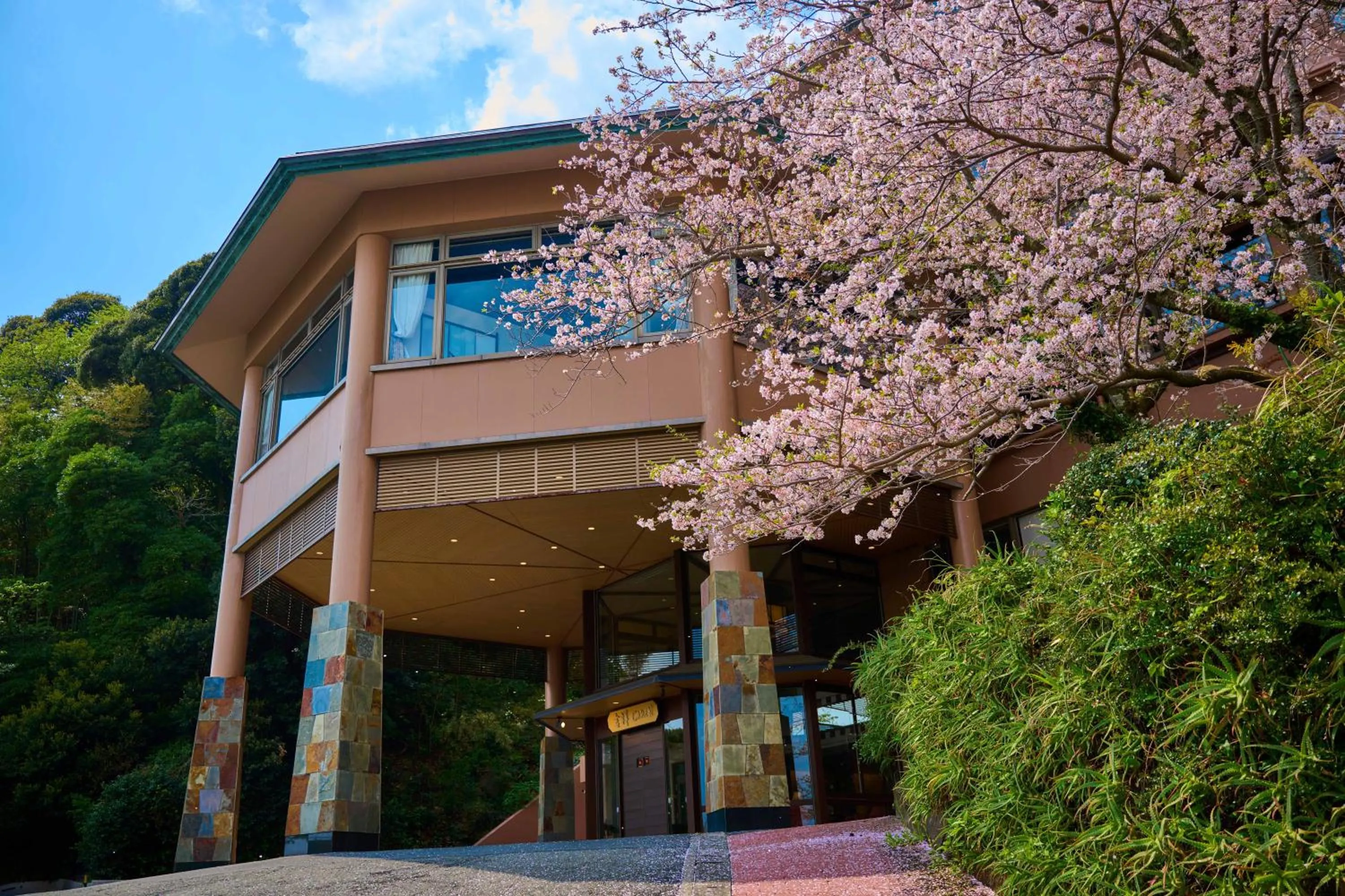 Property building in Kissho Caren